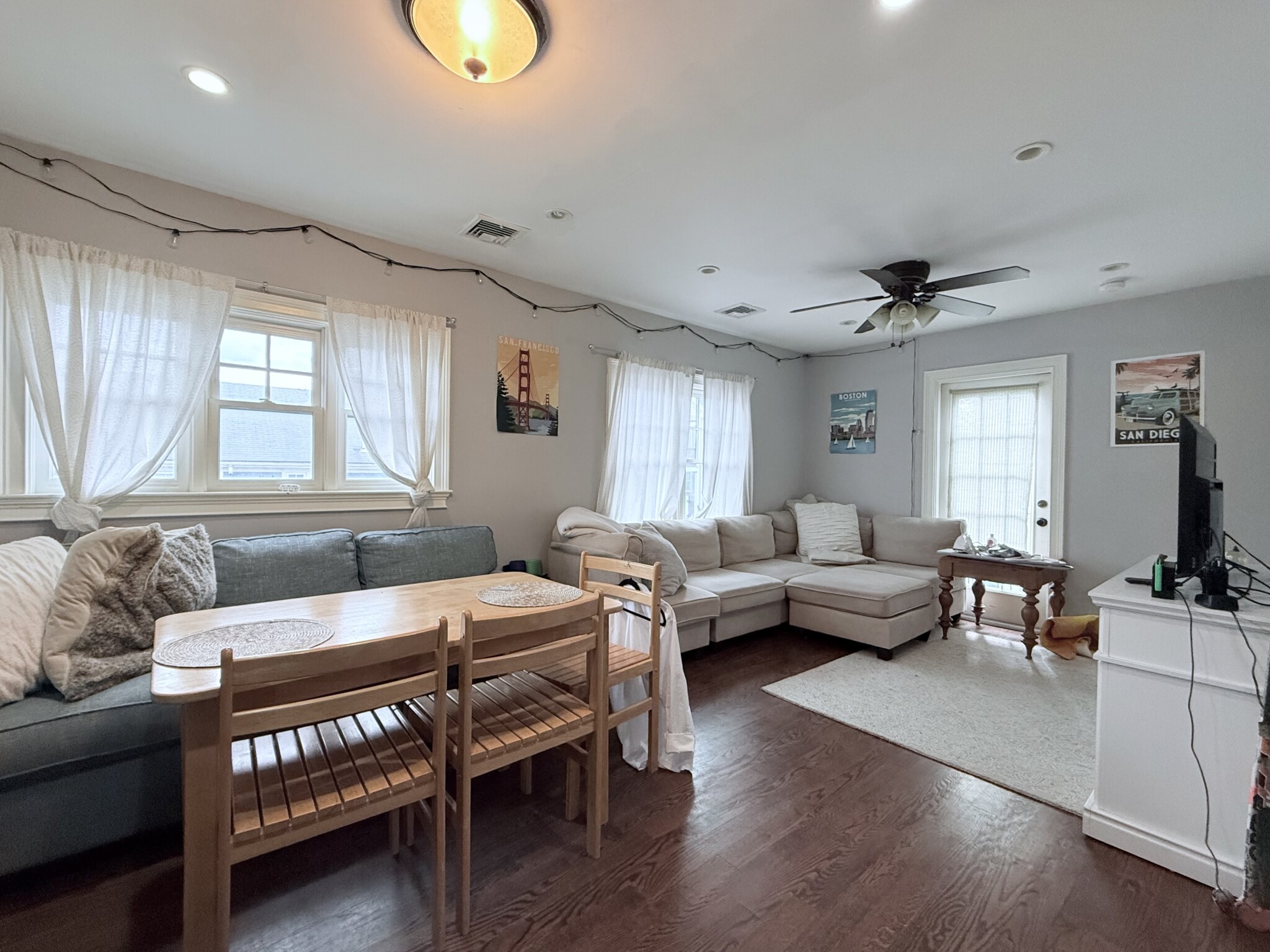 2 Iroquois St., Boston, MA - 5,800 USD/ month