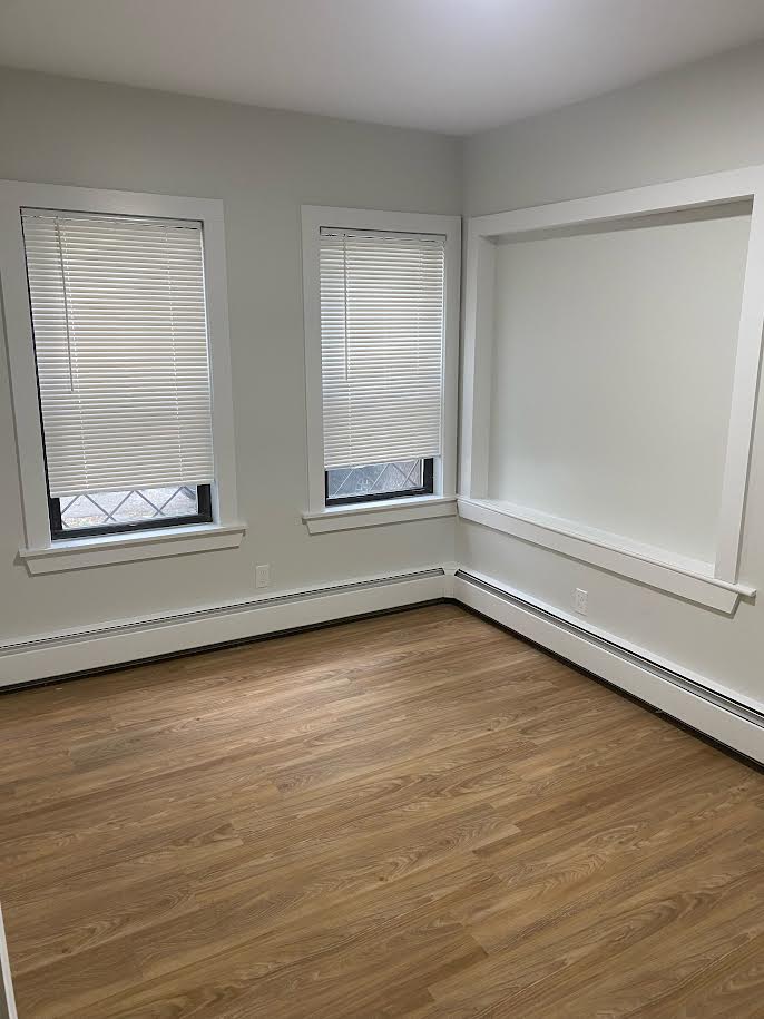 3 bed, 1 bath apartment for rent at 1460 Commonwealth Ave Unit 1460, Brighton — photo 1 of 12