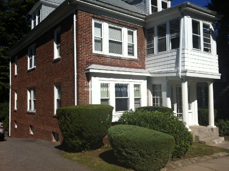 32 Gerald Rd, Brighton