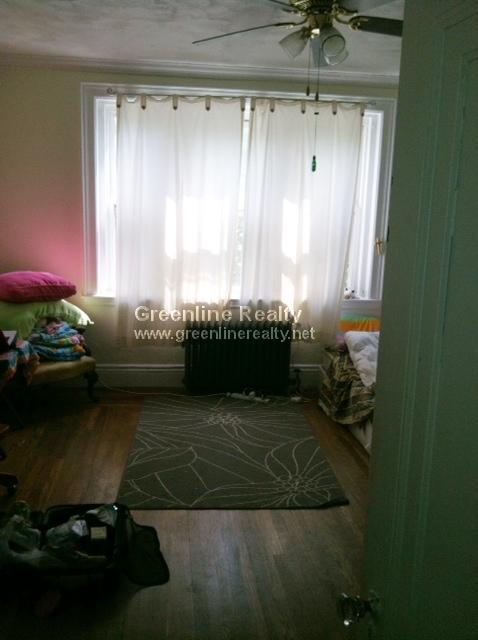 2 bed, 1 bath apartment for rent at 2013 Commonwealth Ave Unit 3F, Brighton — photo 5 of 6
