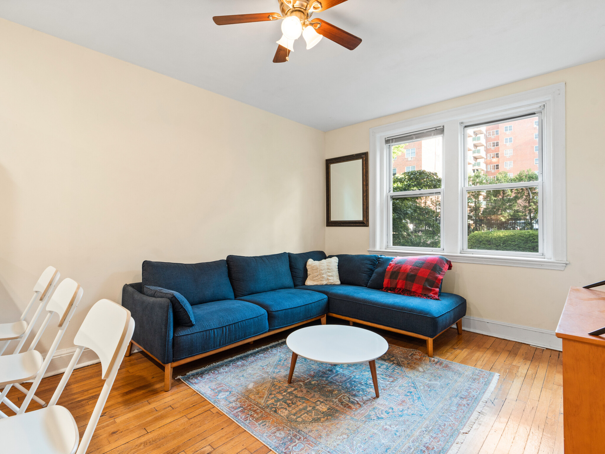 61 Thatcher St, Coolidge Corner