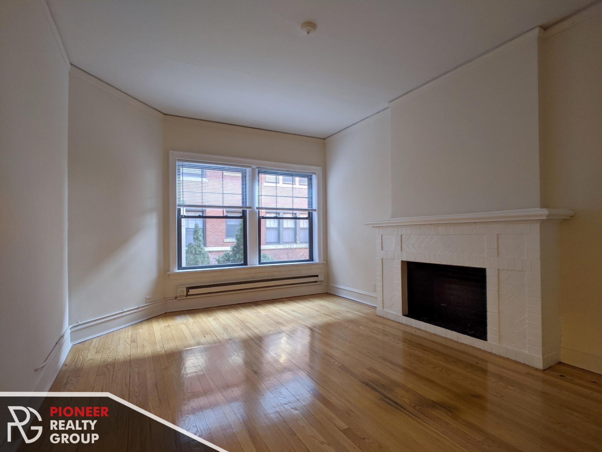 1025 DEMPSTER St. - 1,750USD / month