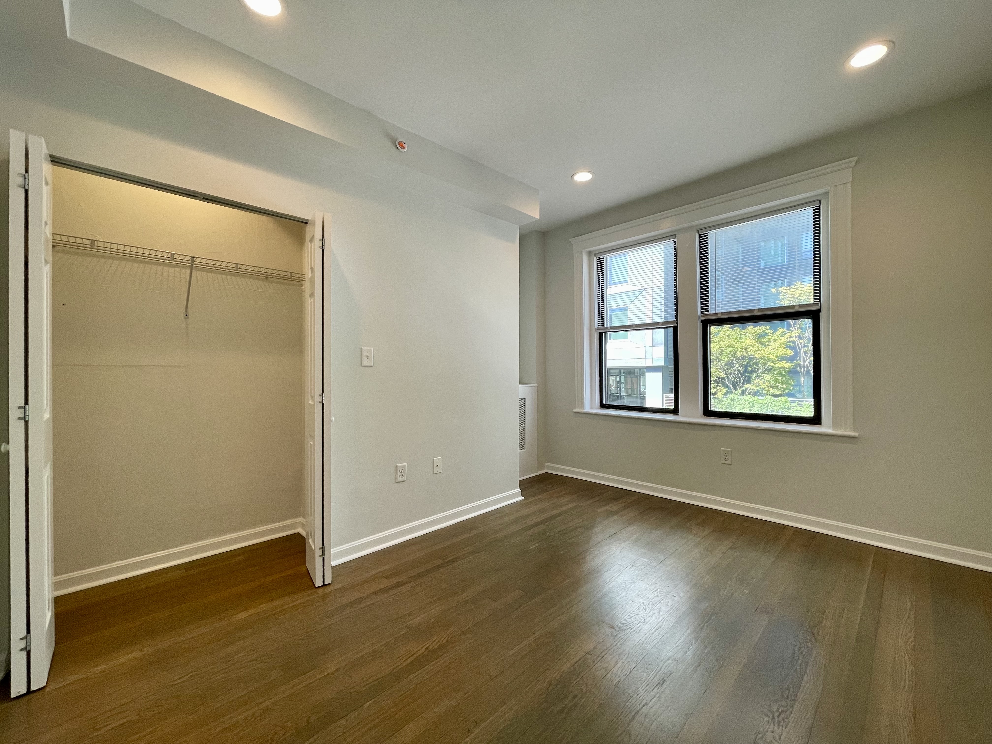 11 Peterborough St, Fenway