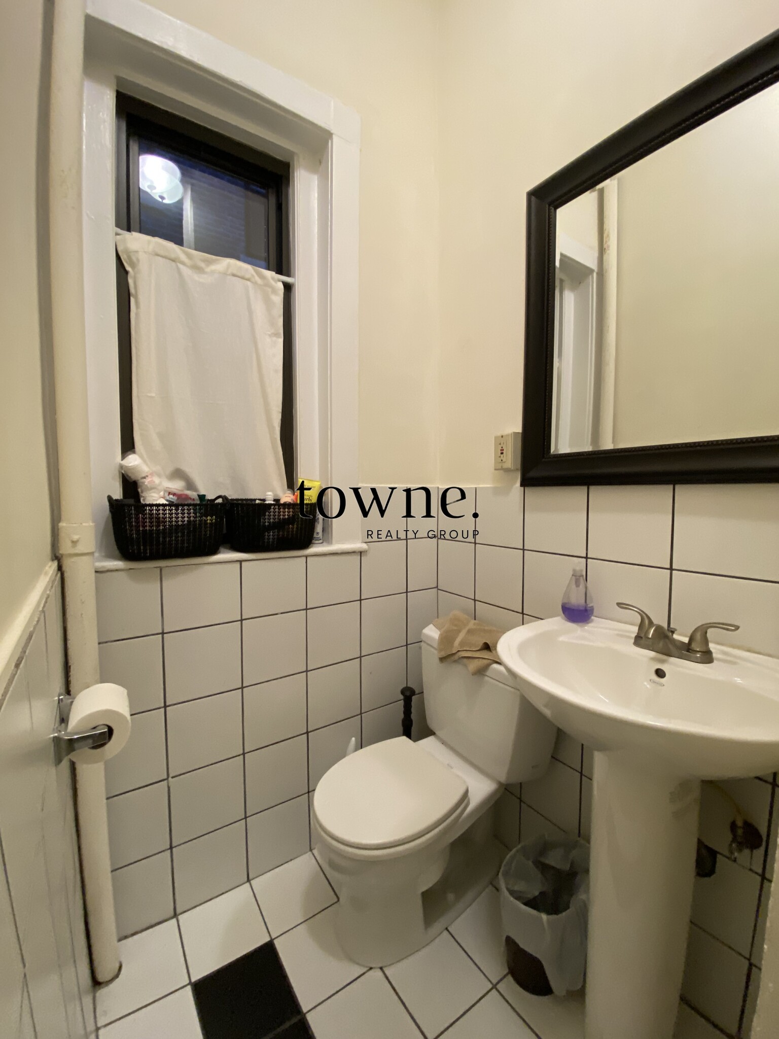 15 Aberdeen St, Fenway