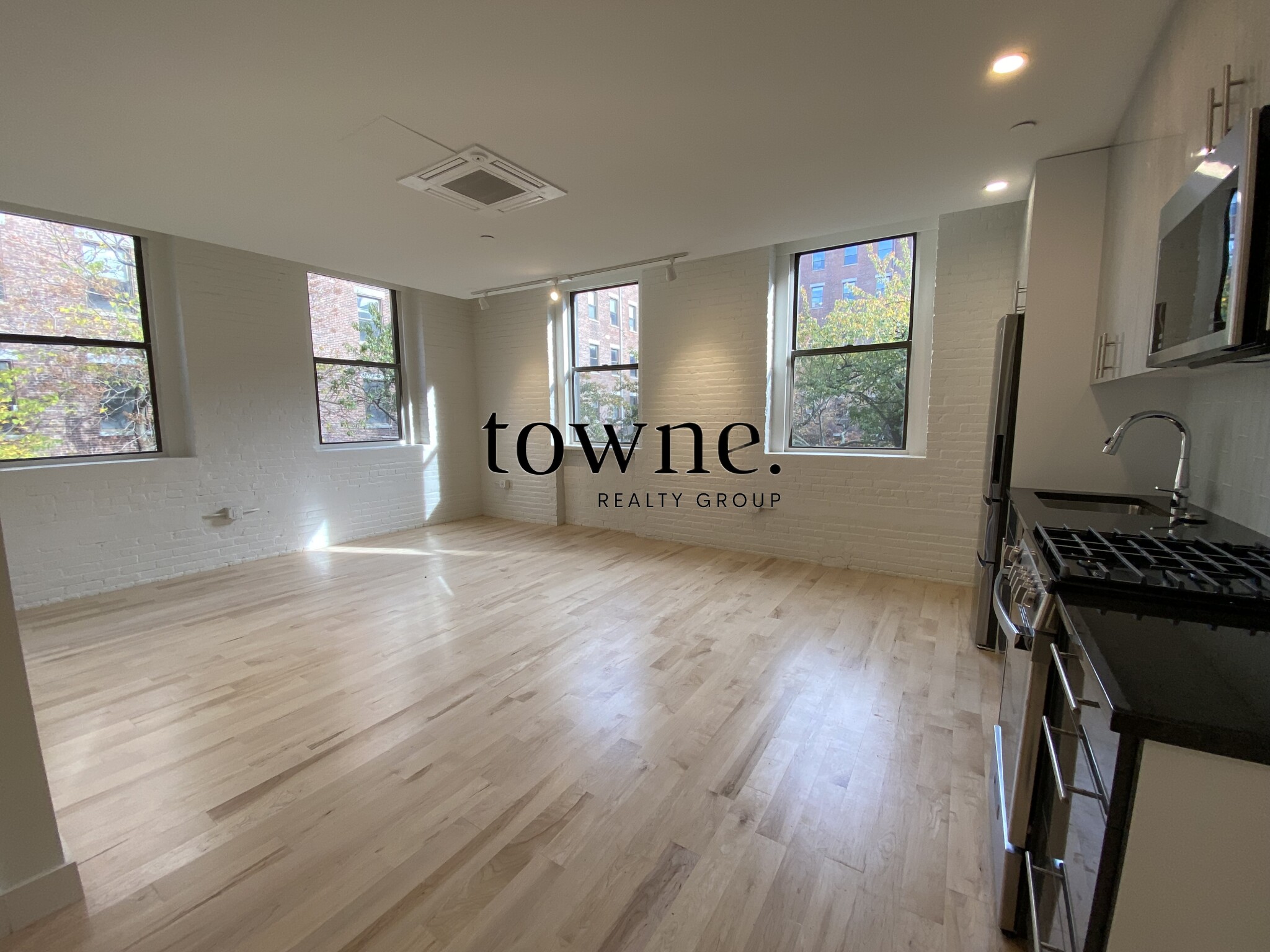 791 Tremont St, South End