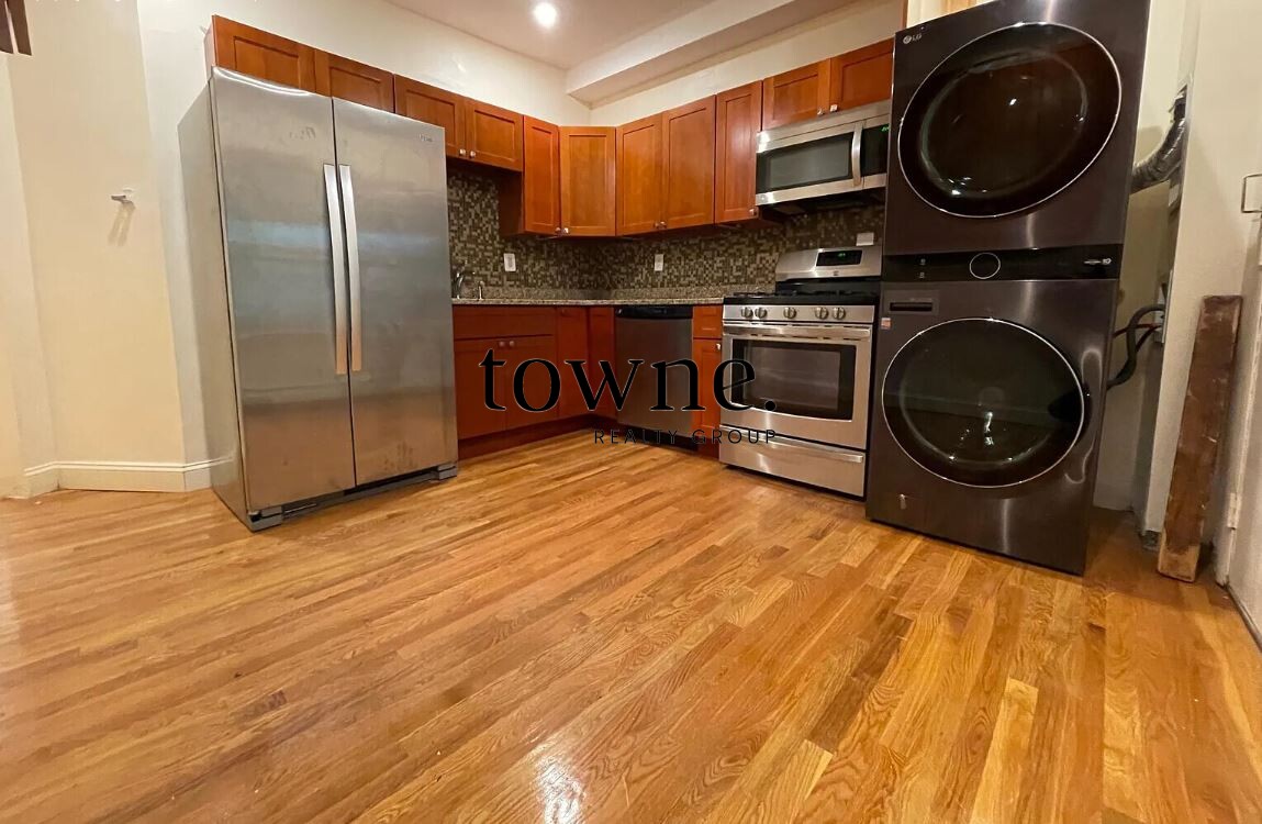 45 School St, Jamaica Plain