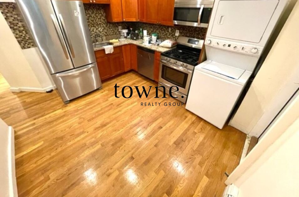 45 School St, Jamaica Plain