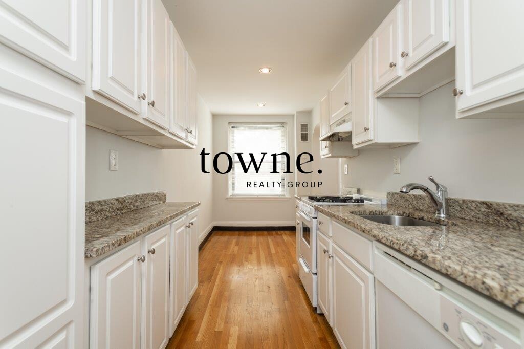 123 Highland Ave, Prospect Hill