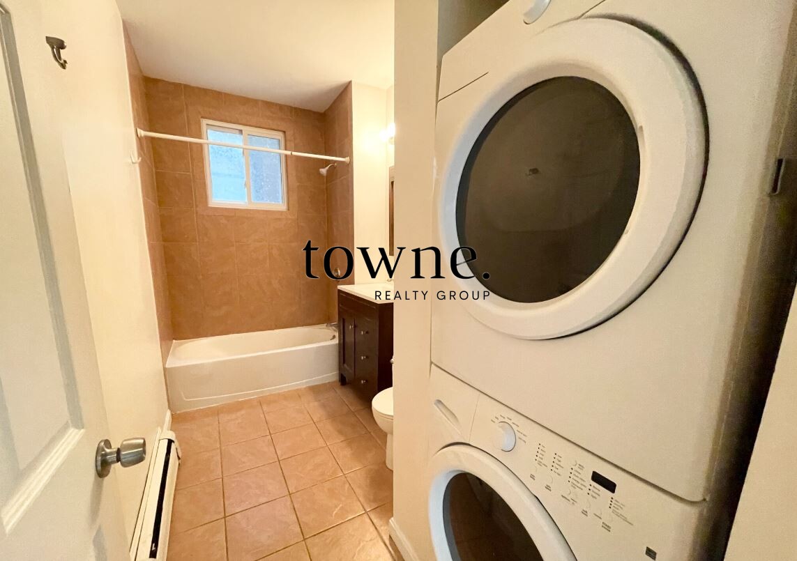 52 Delle Ave, Mission Hill