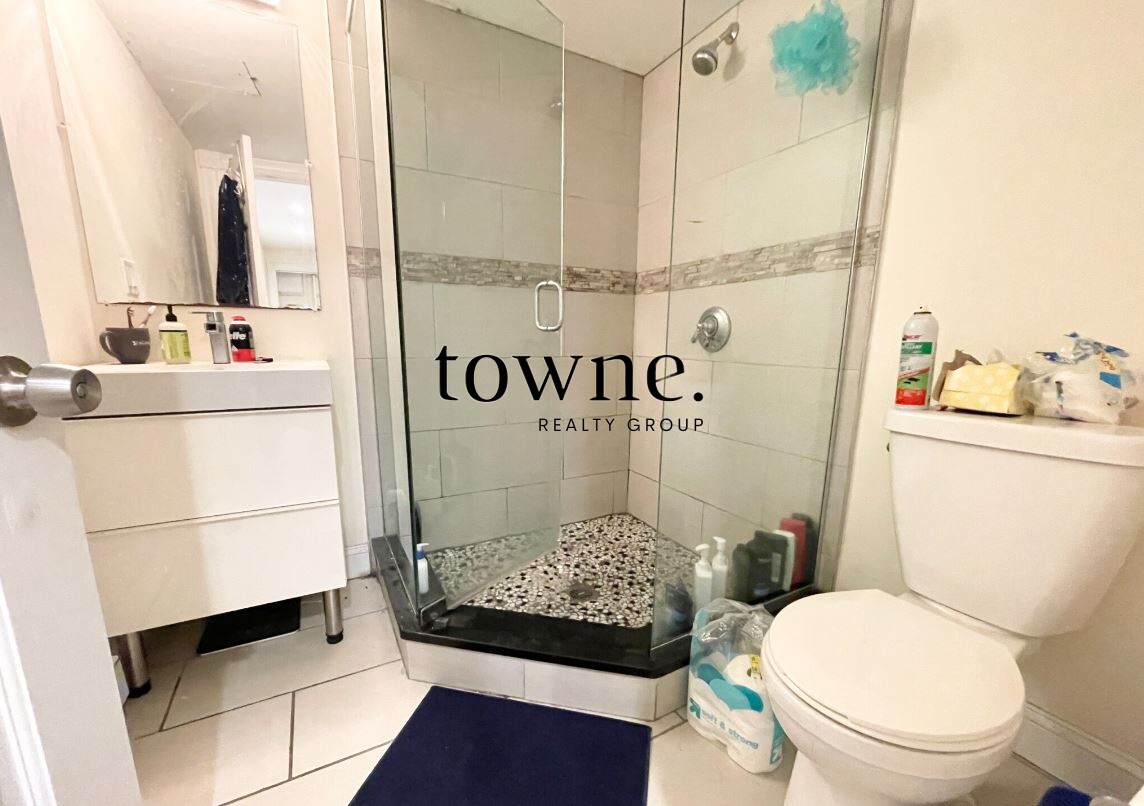 275 Dorchester St, South Boston