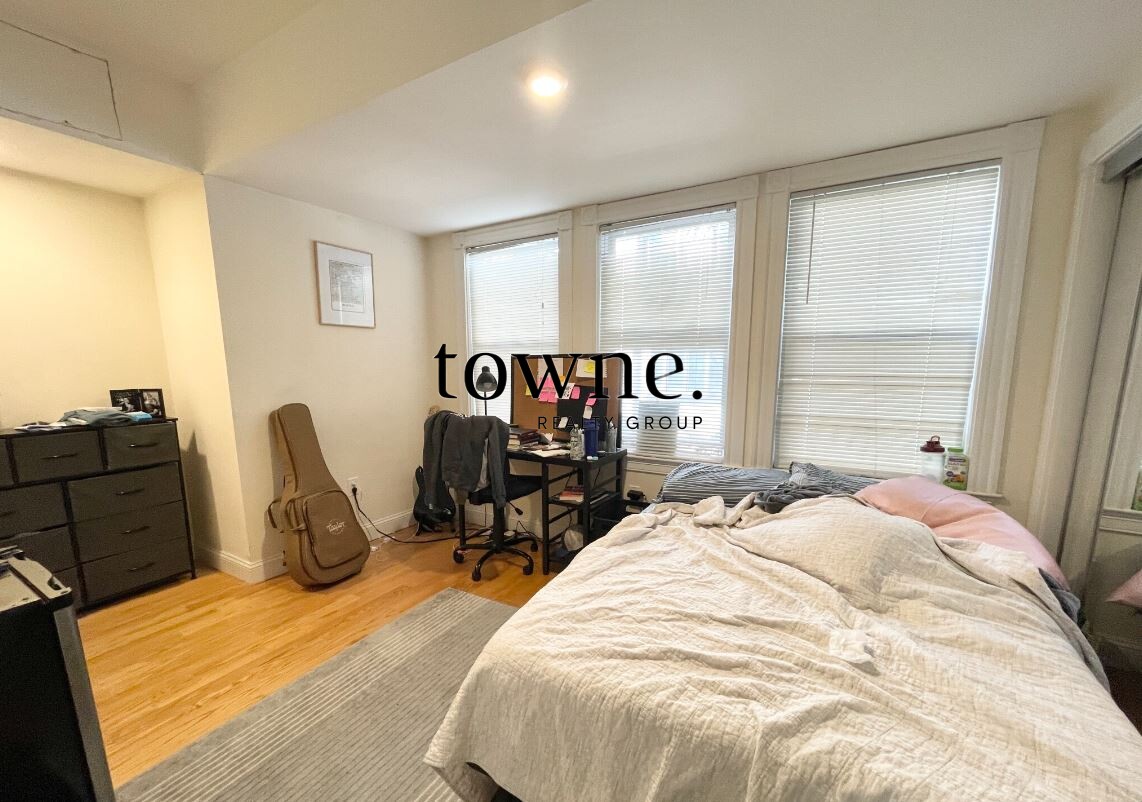 275 Dorchester St, South Boston