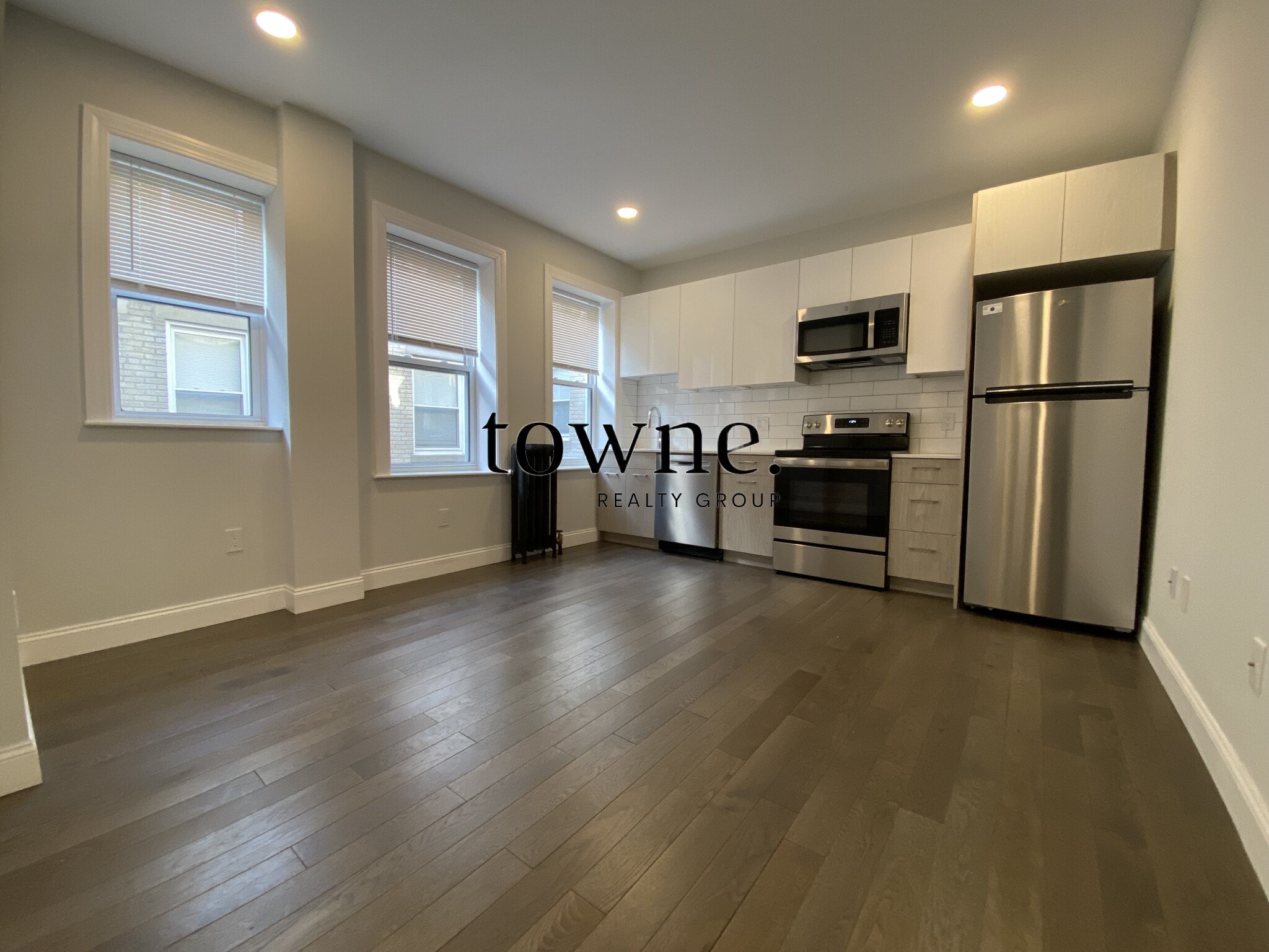 51 Queensberry St, Fenway