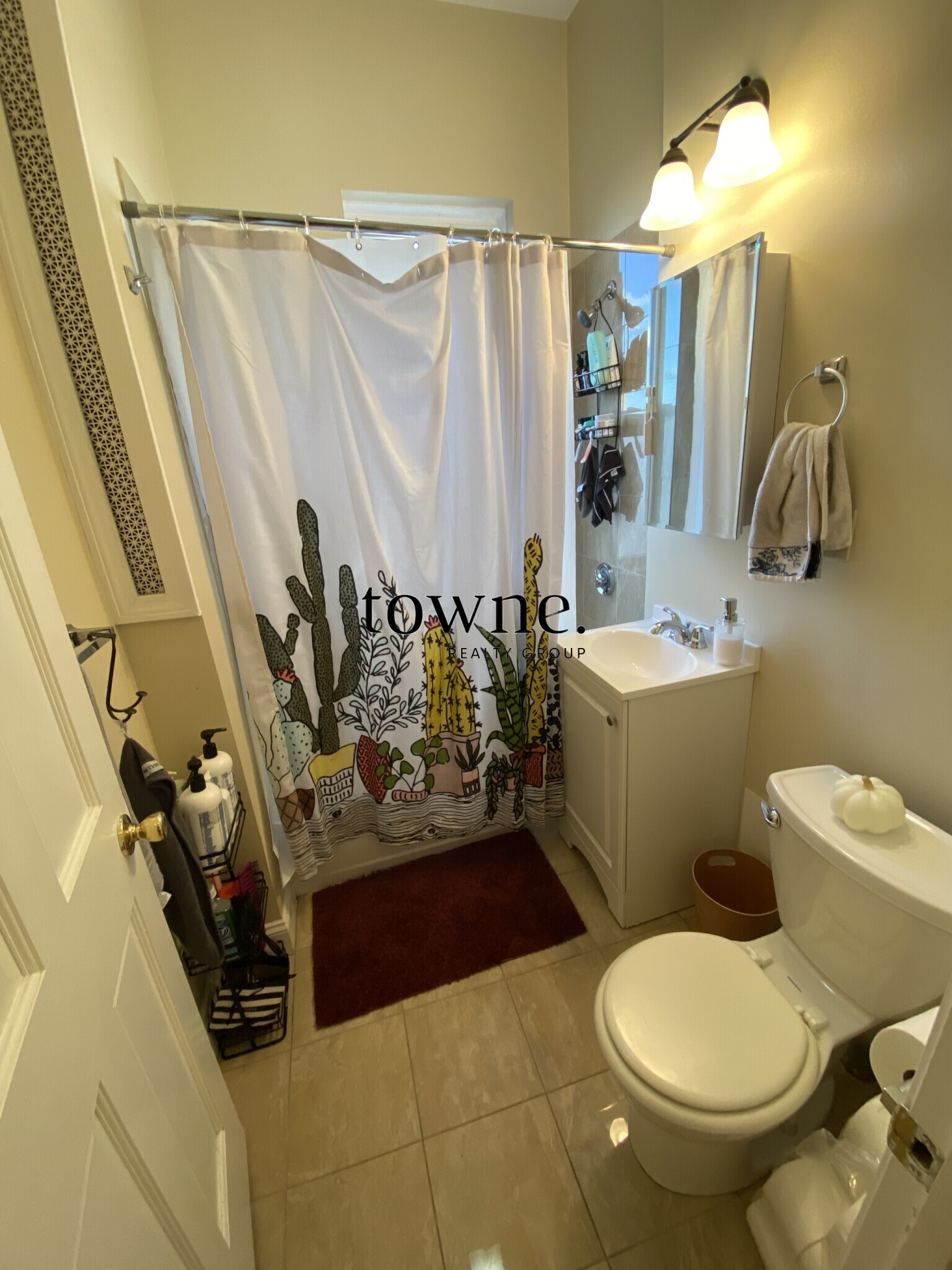 1185 Commonwealth Ave, Allston