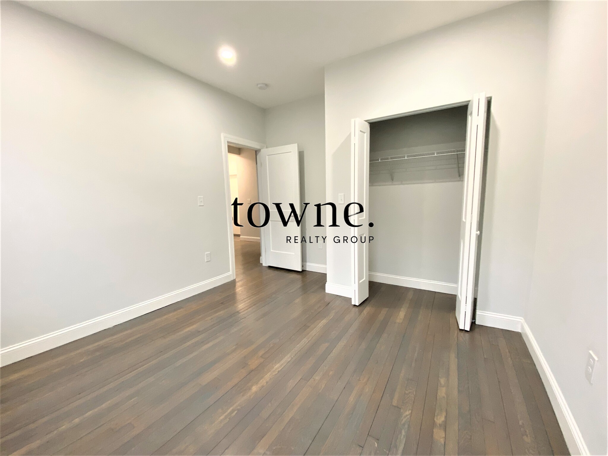 112 Jersey St, Fenway