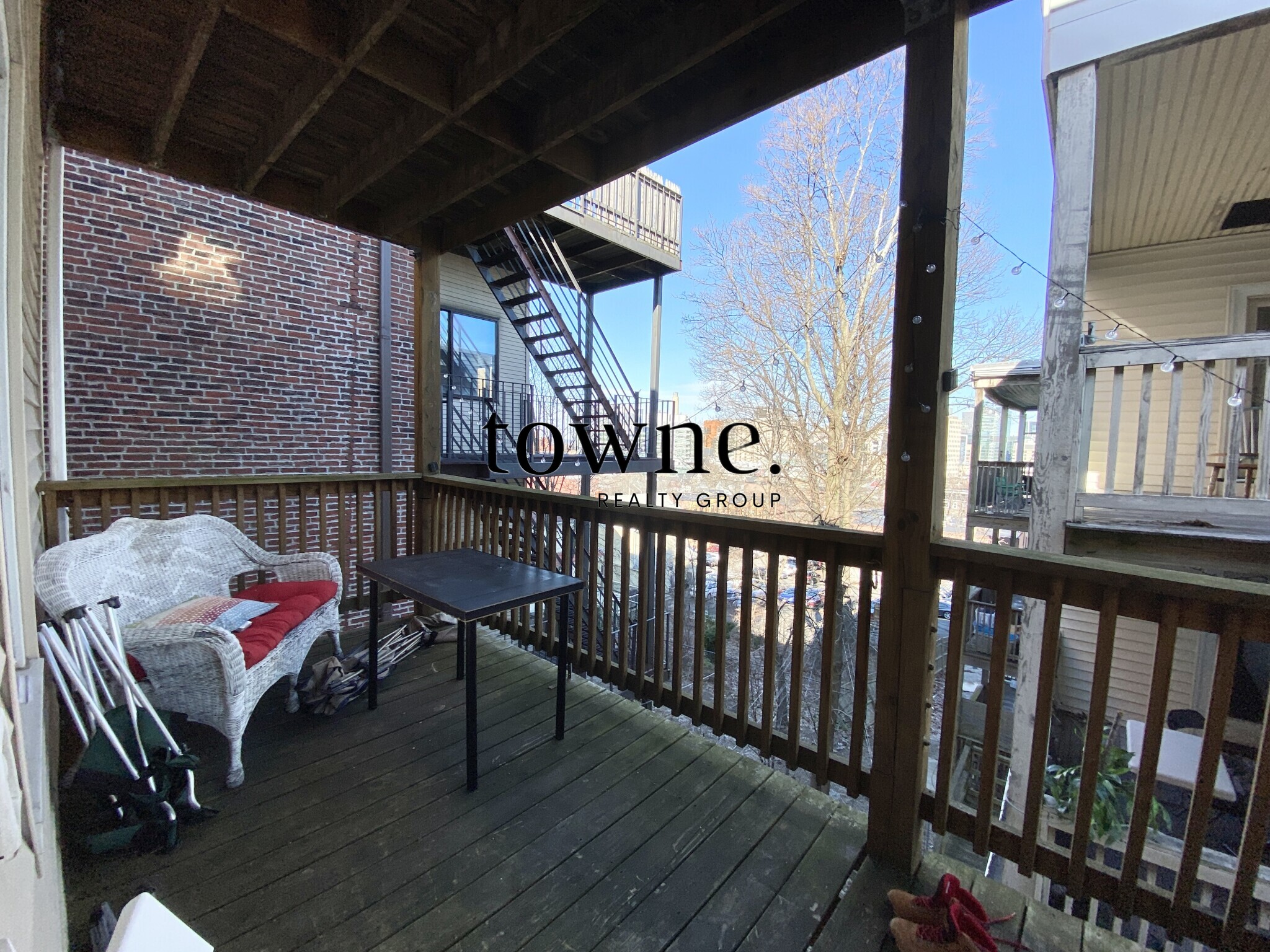 143 Hillside St, Mission Hill