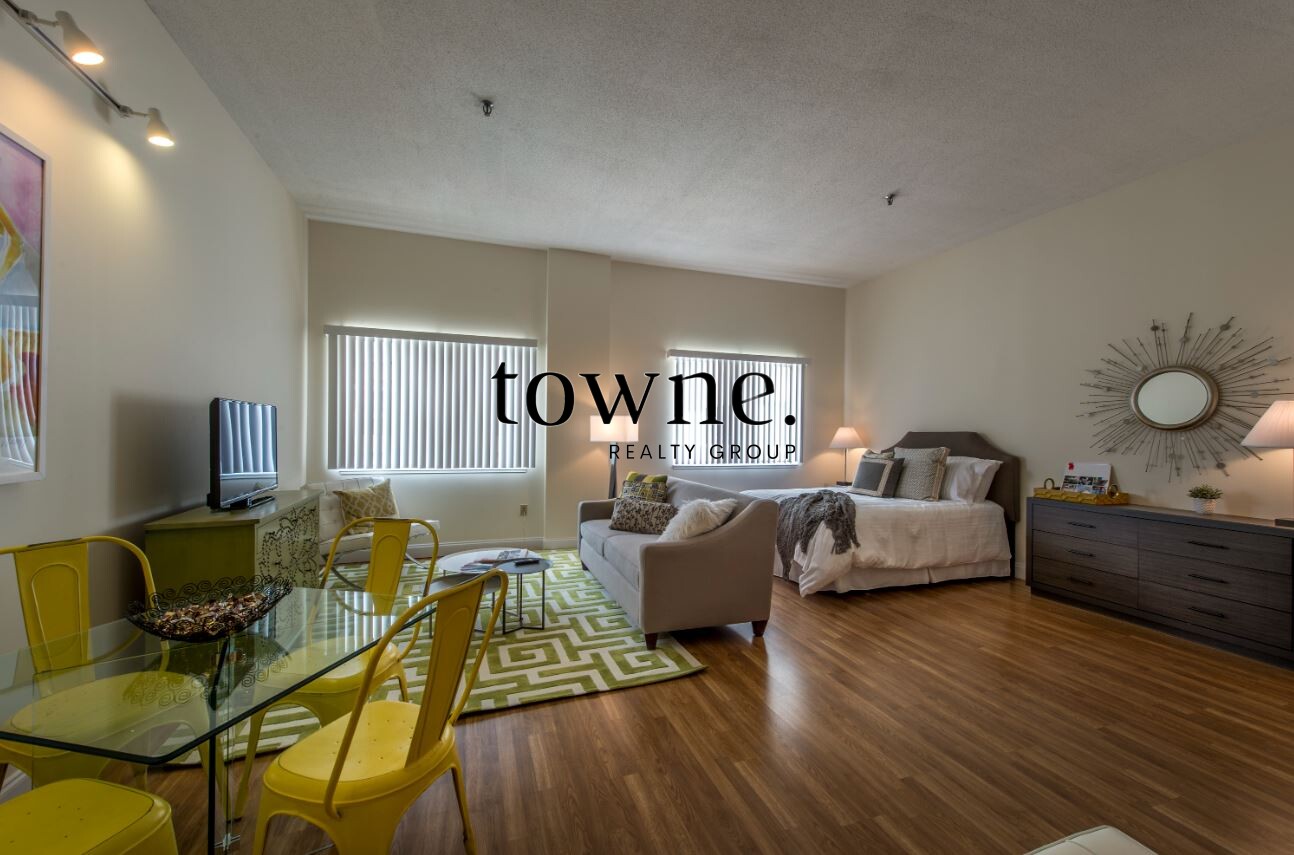 1079 Commonwealth Ave, Allston