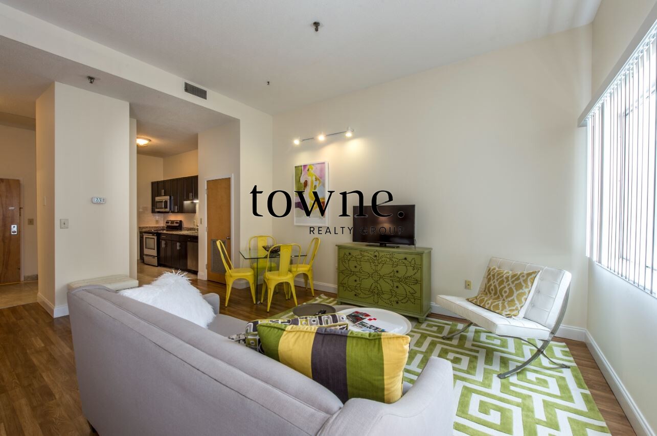 1079 Commonwealth Ave, Allston