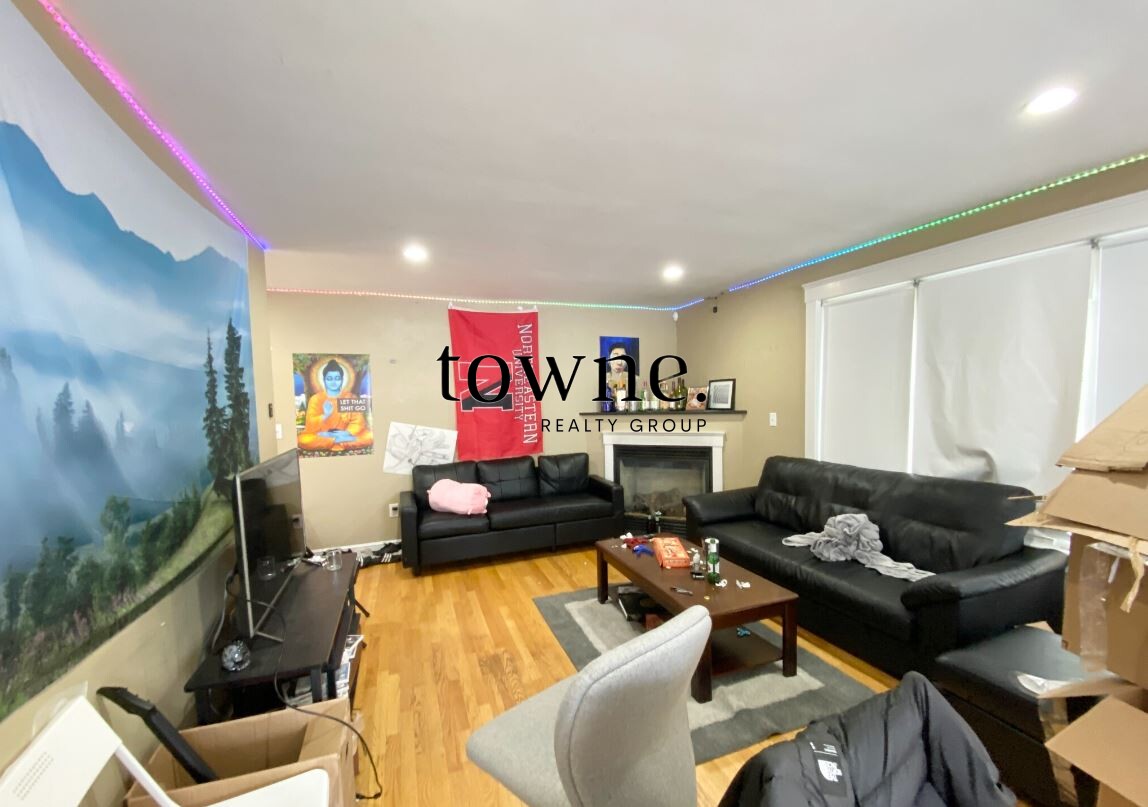 29 Iroquois St, Mission Hill