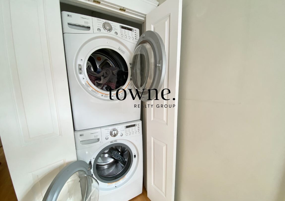 29 Iroquois St, Mission Hill