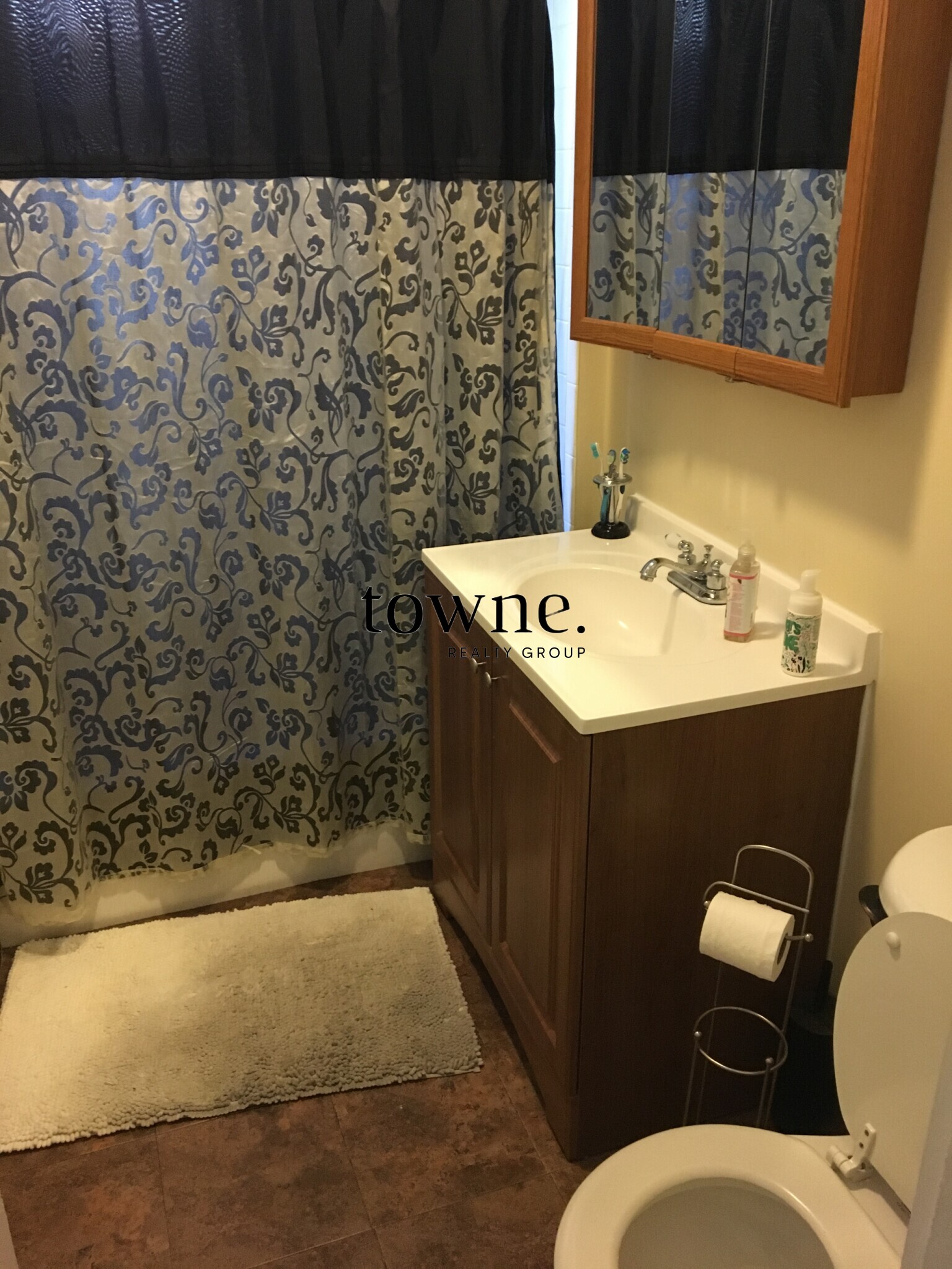 69 South Huntington Ave, Jamaica Plain