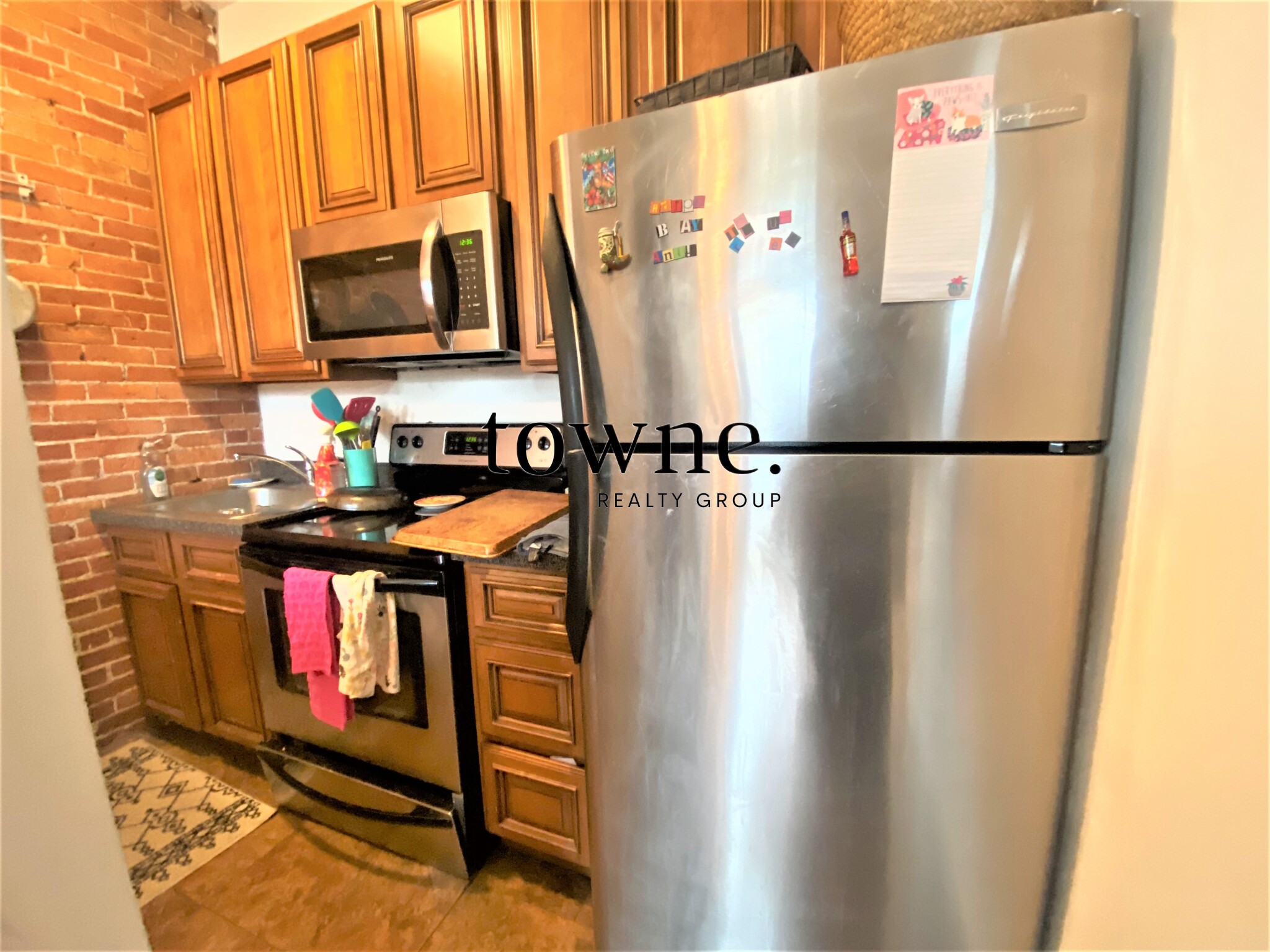 23 Cortes St, Back Bay