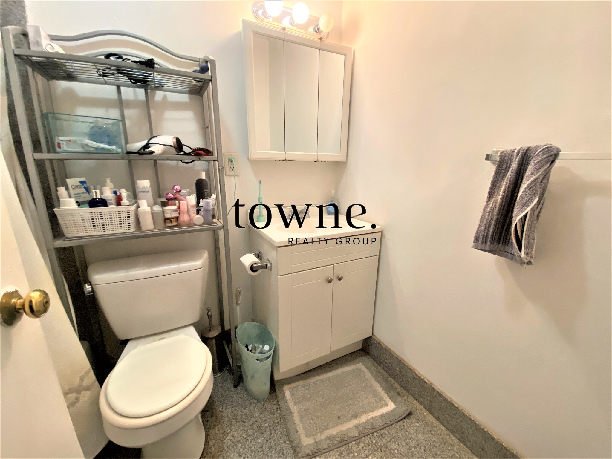 23 Cortes St, Back Bay