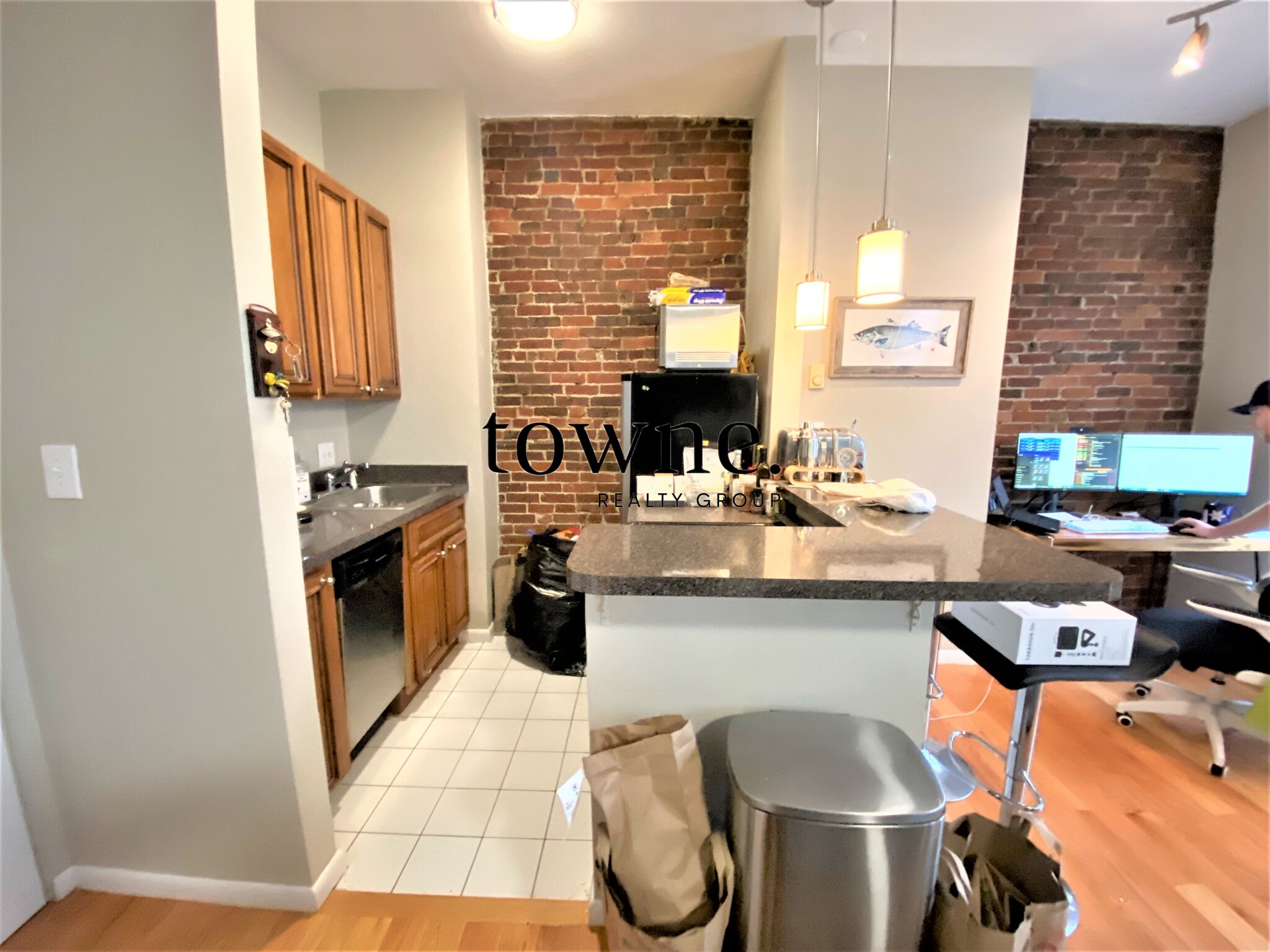 23 Cortes St, Back Bay