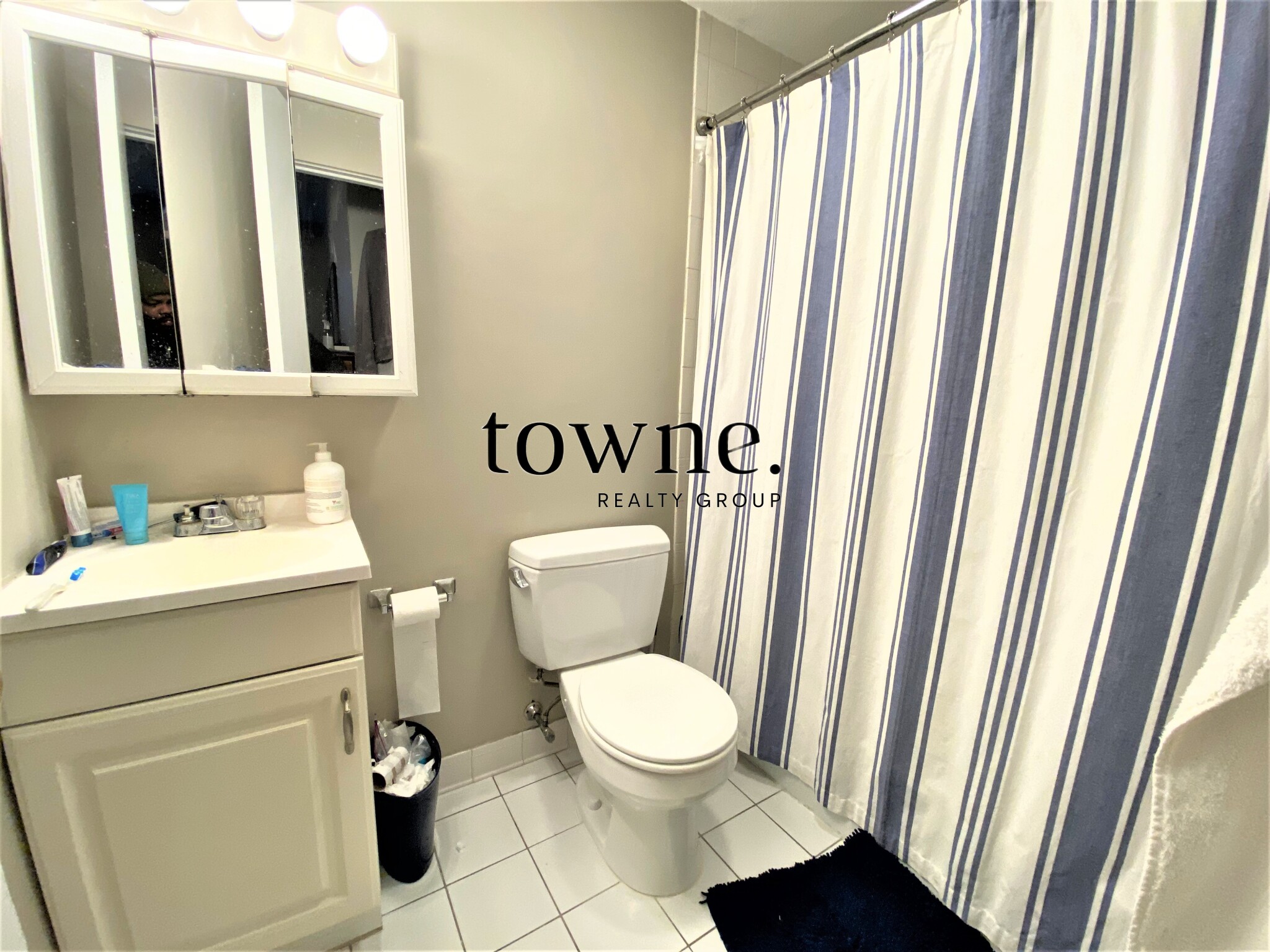 23 Cortes St, Back Bay