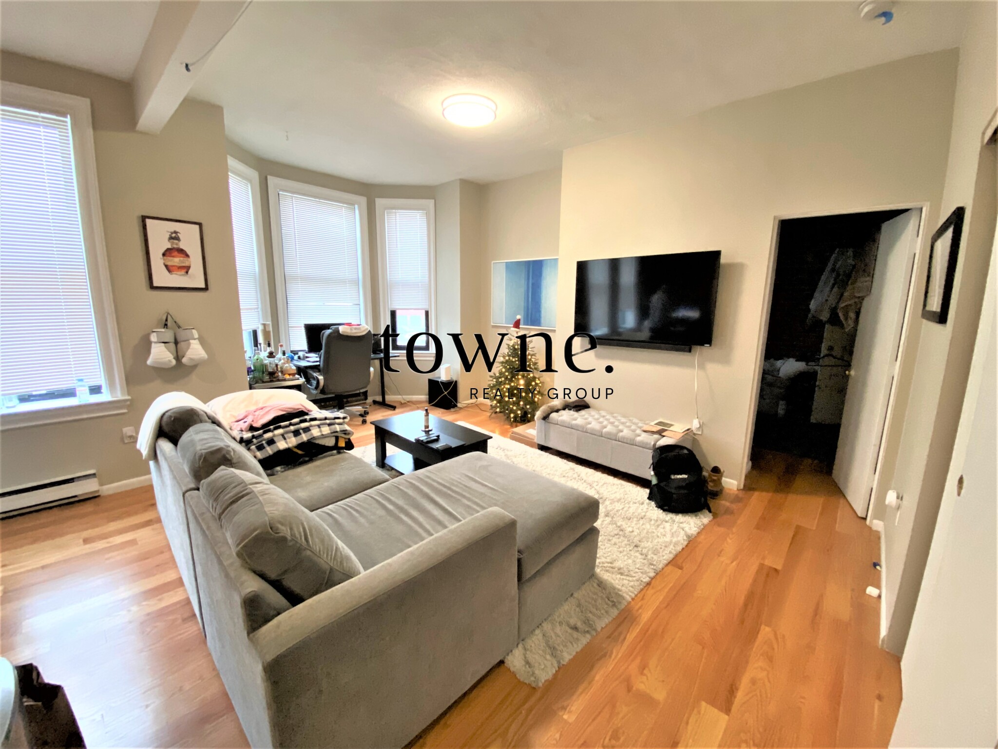 23 Cortes St, Back Bay