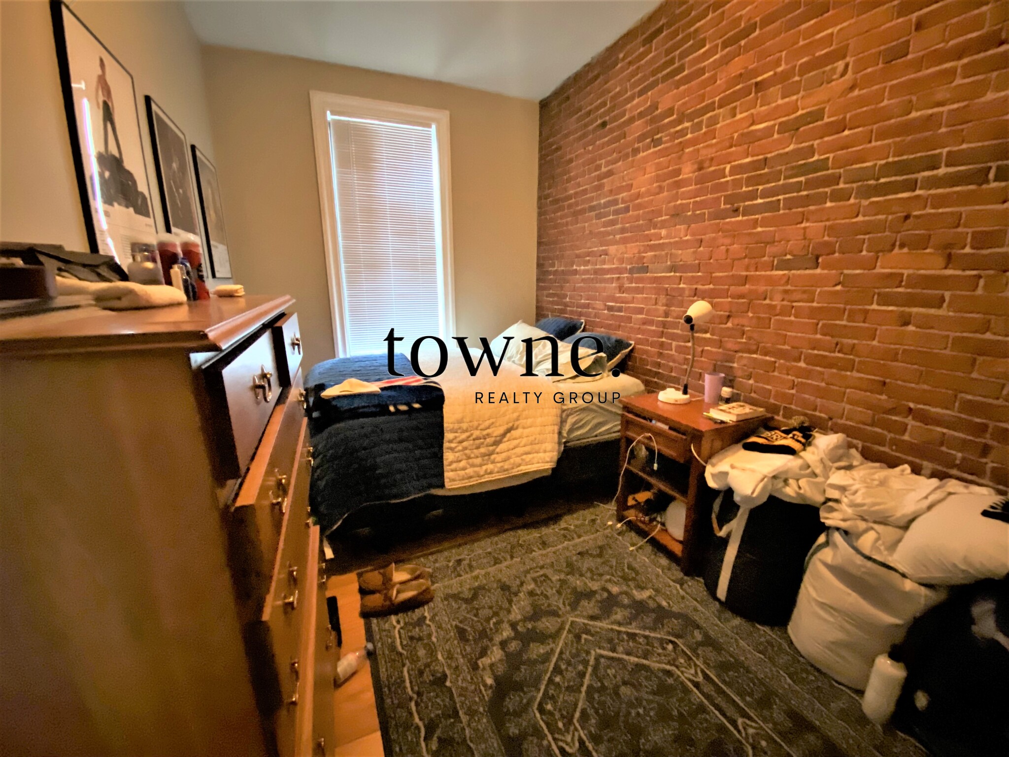 23 Cortes St, Back Bay