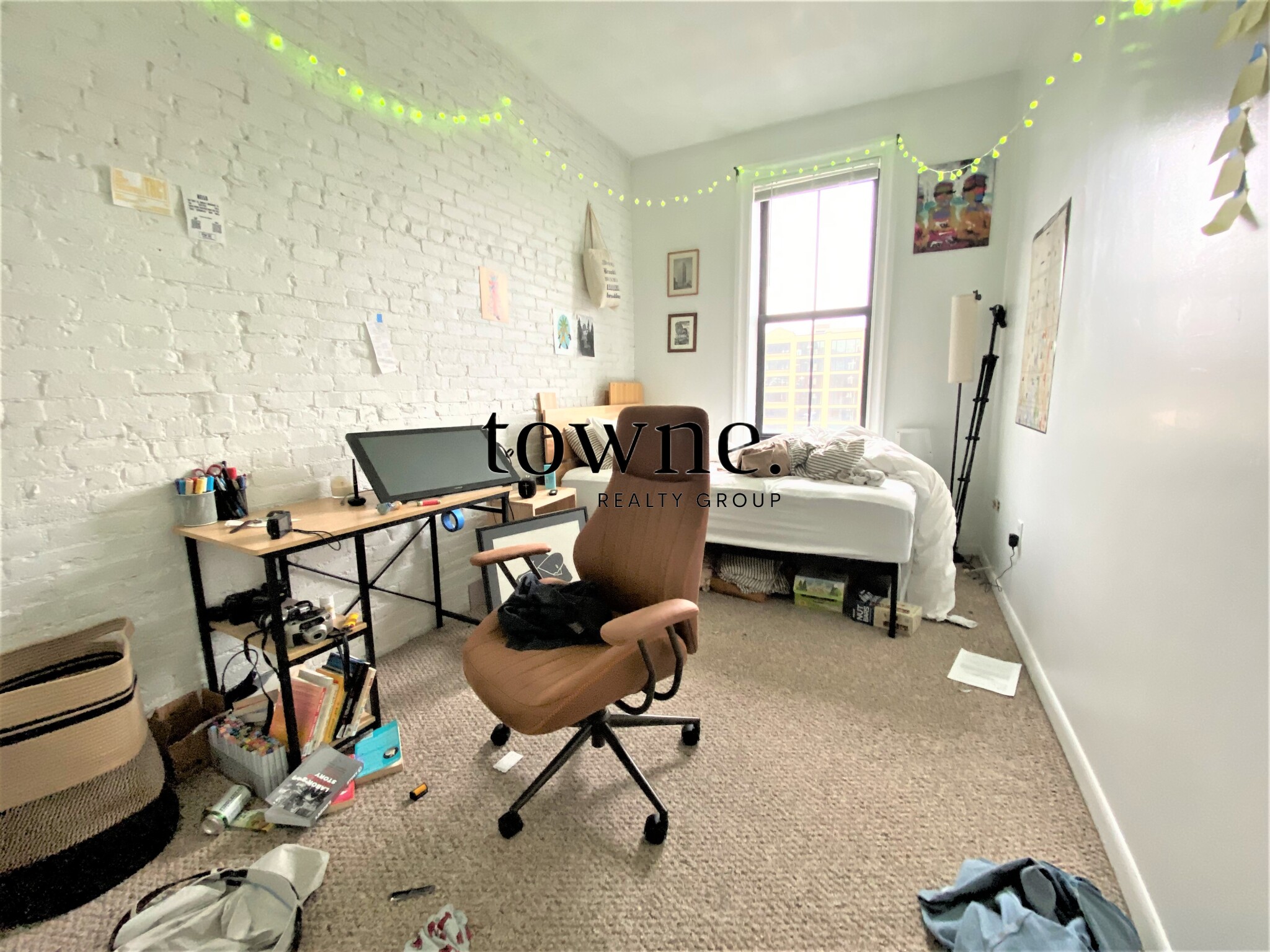 23 Cortes St, Back Bay