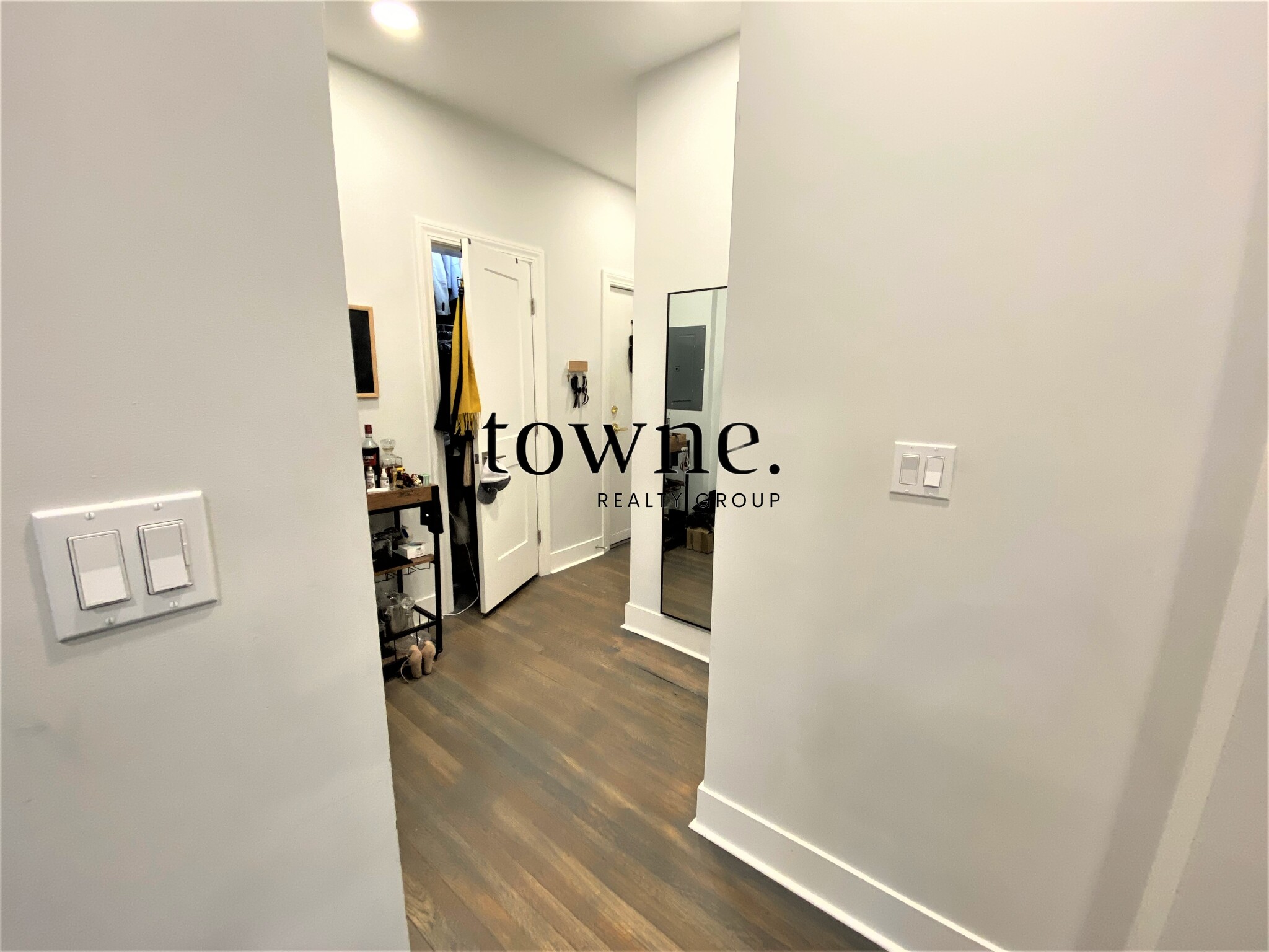 100 Queensberry St, Fenway