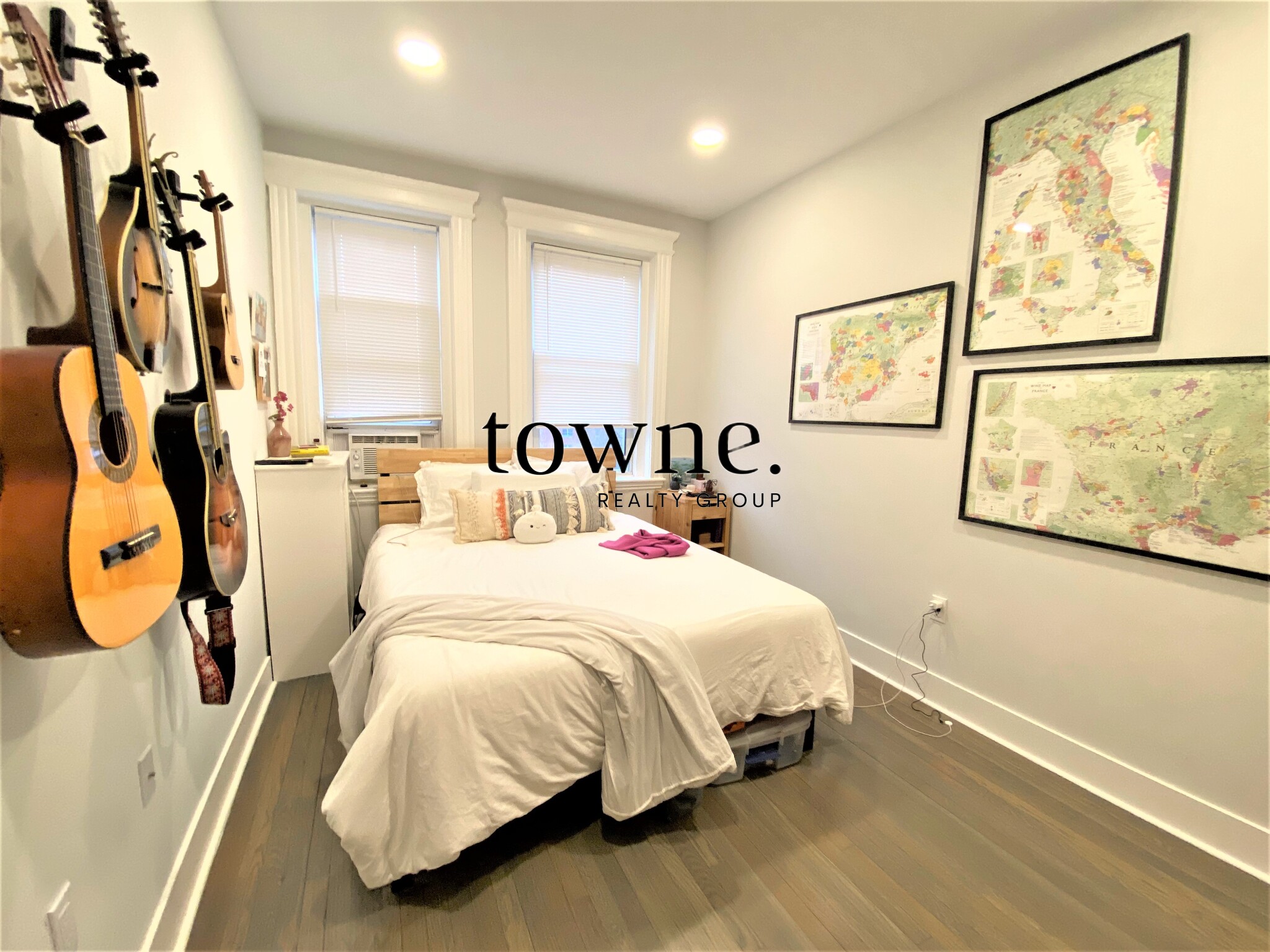 100 Queensberry St, Fenway