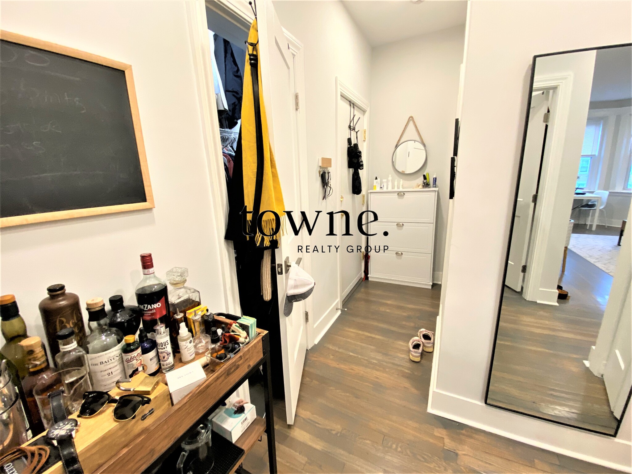 100 Queensberry St, Fenway