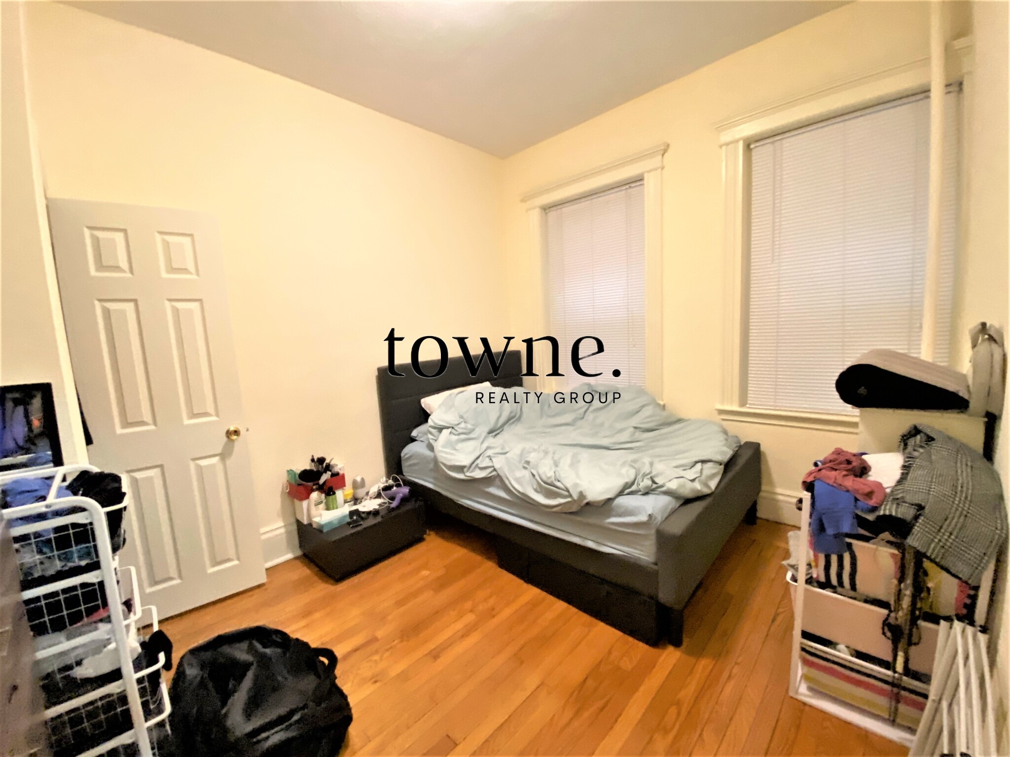 19 Queensberry St, Fenway