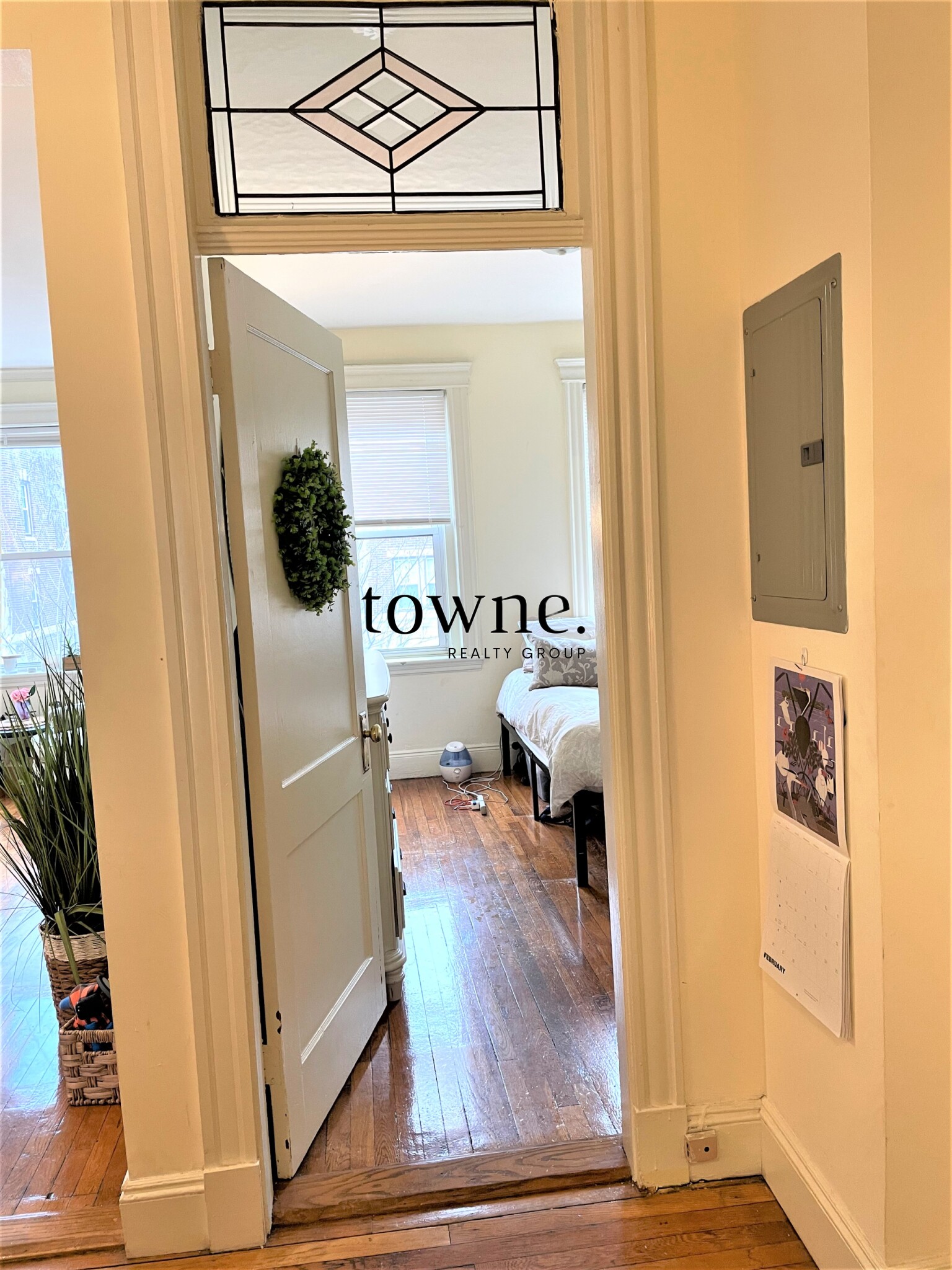 124 Peterborough St, Fenway