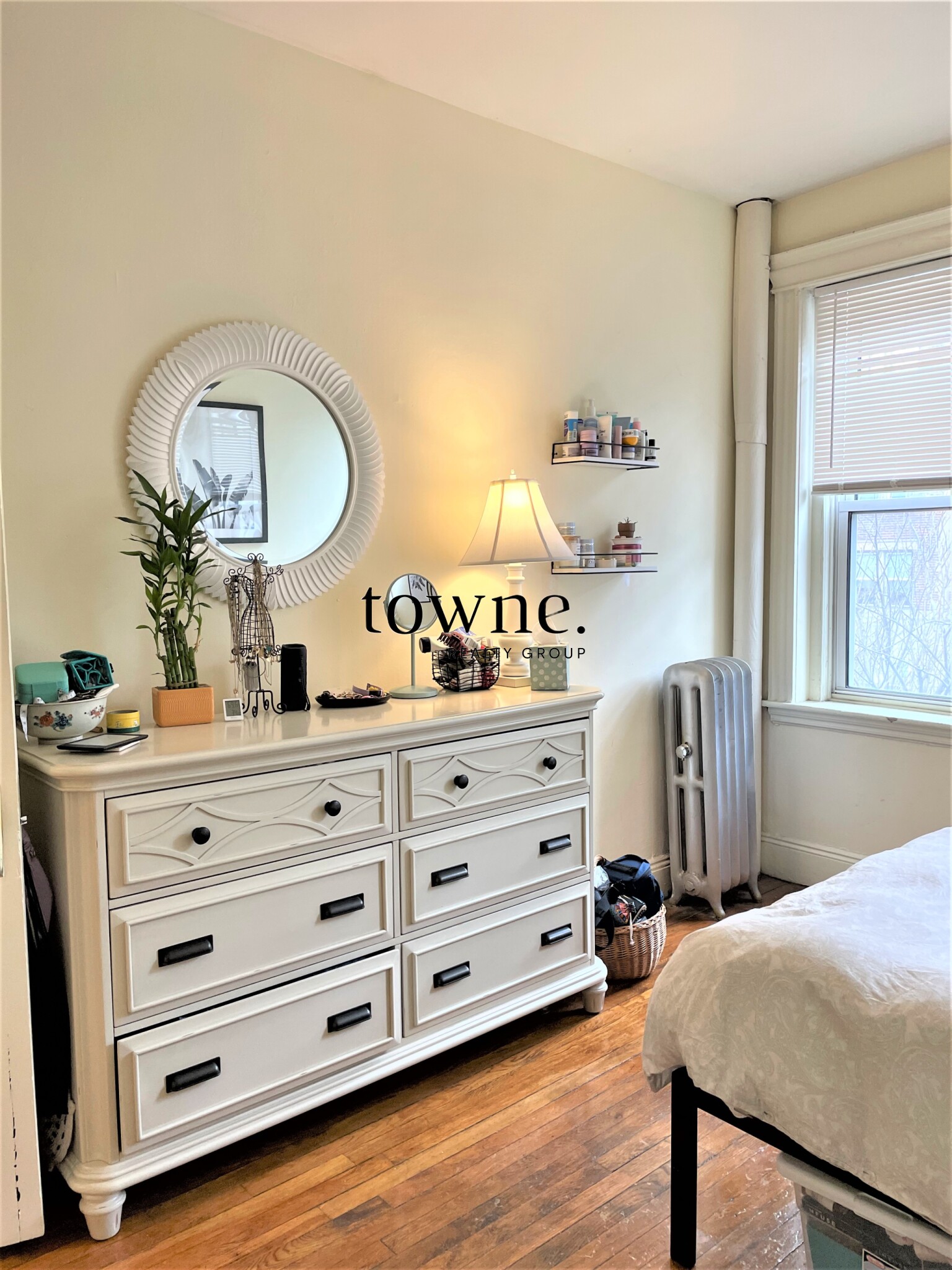 124 Peterborough St, Fenway