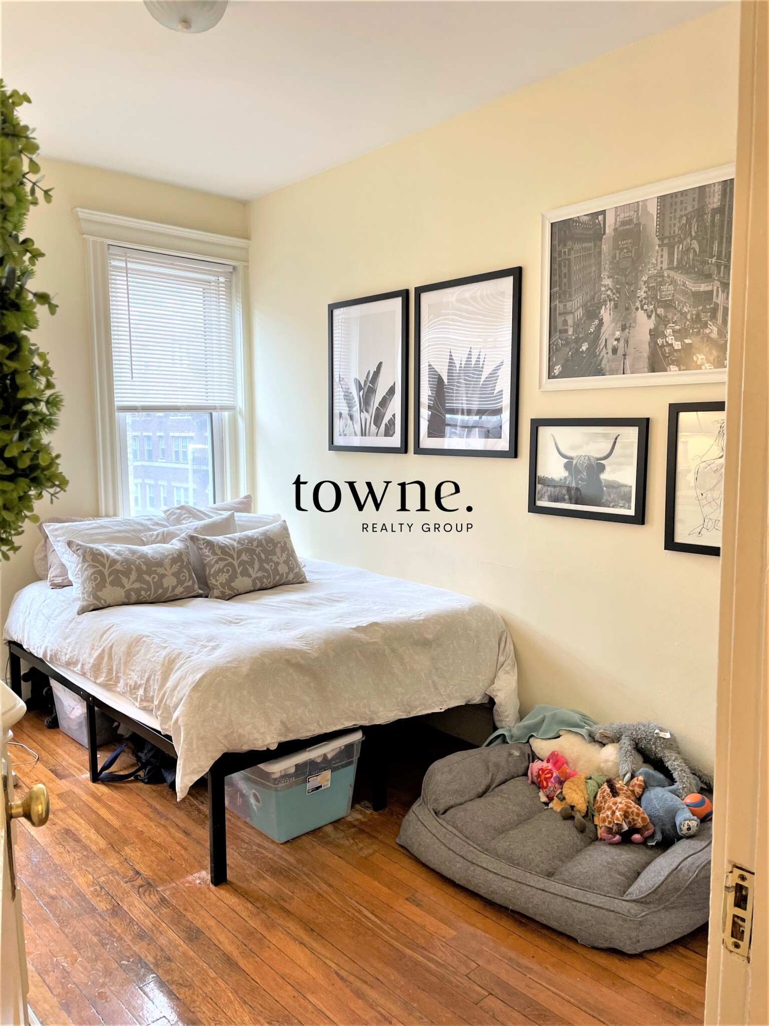 124 Peterborough St, Fenway