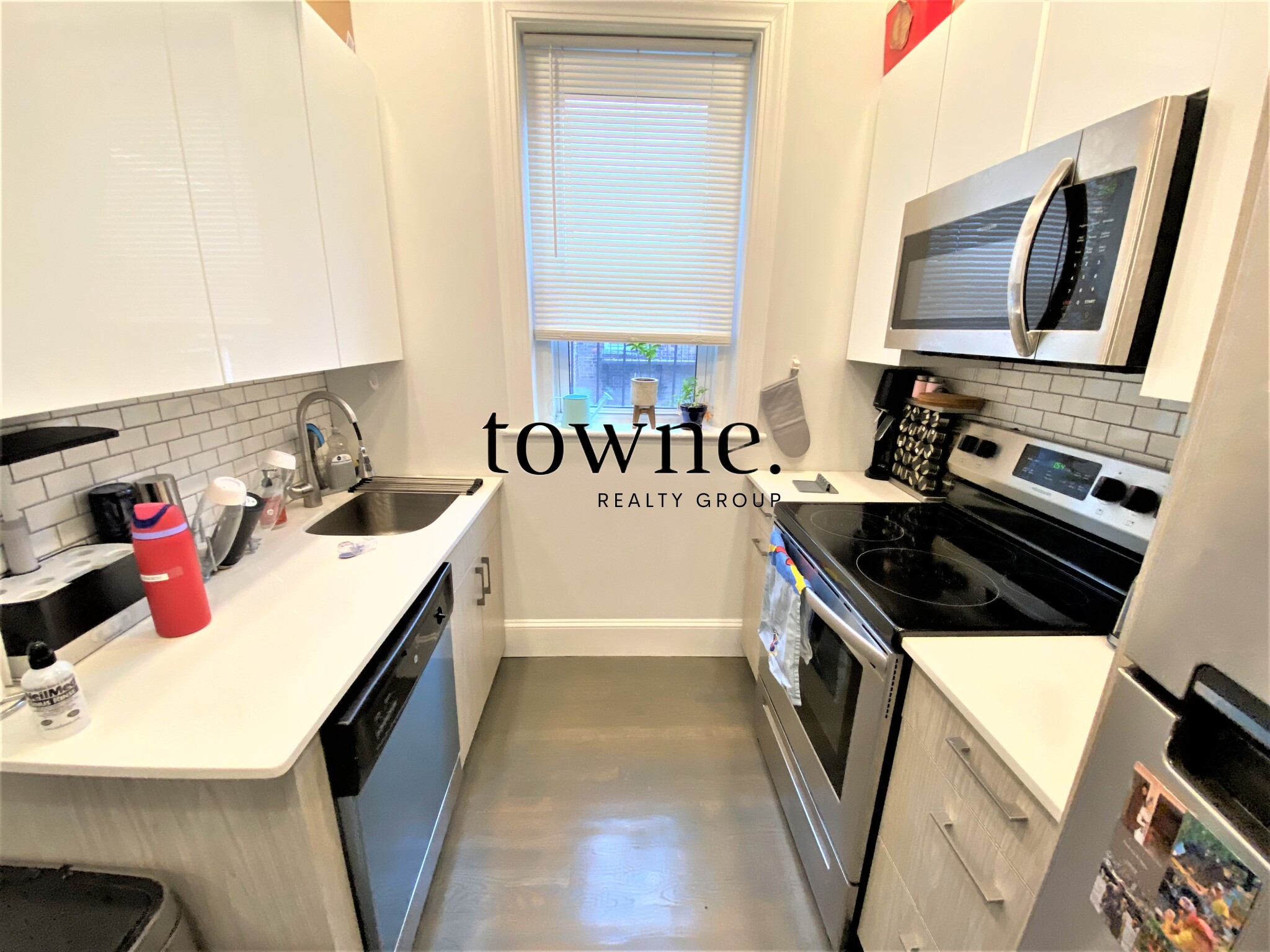 120 Peterborough St, Fenway