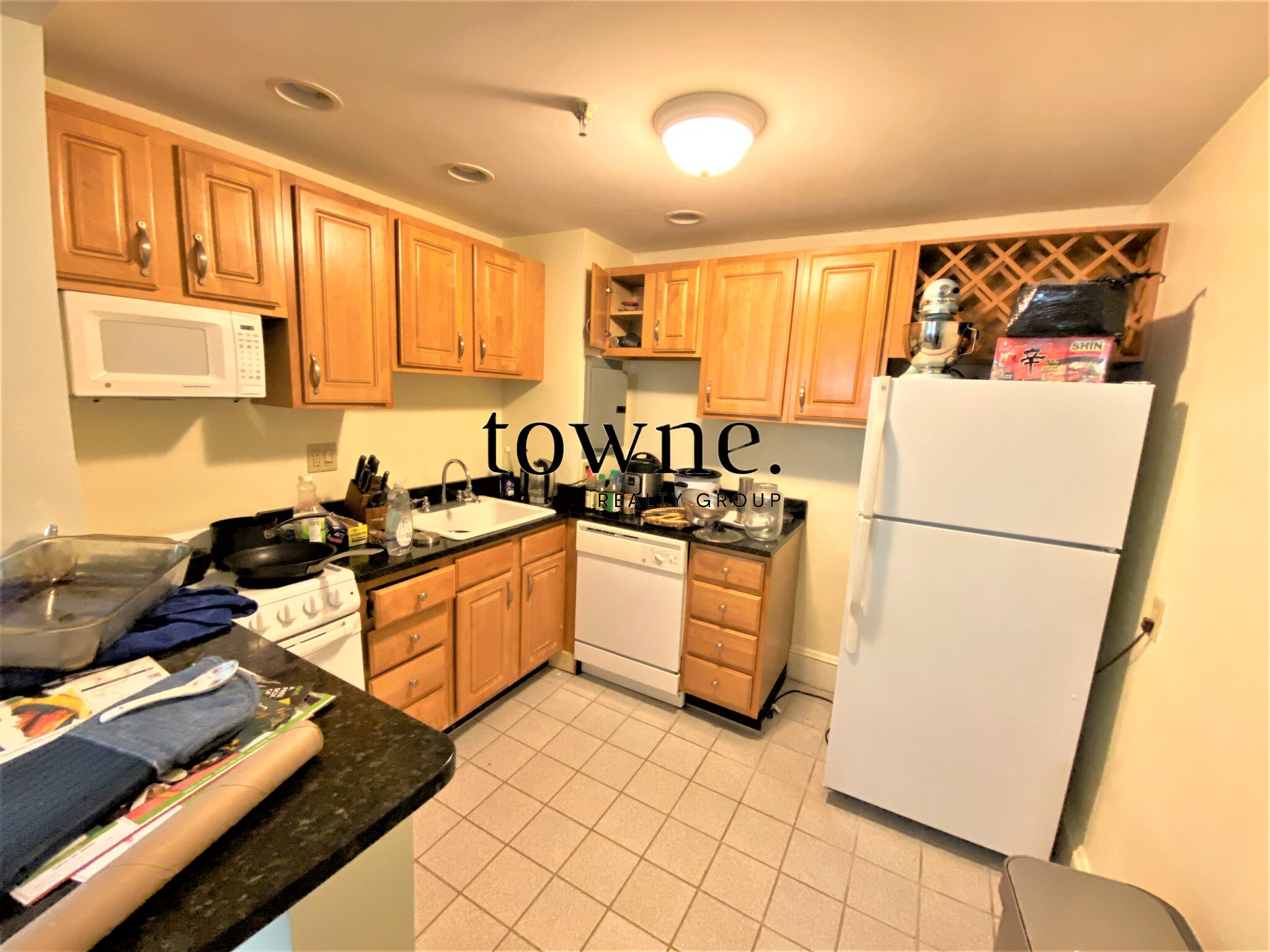 379 Commonwealth Ave, Back Bay