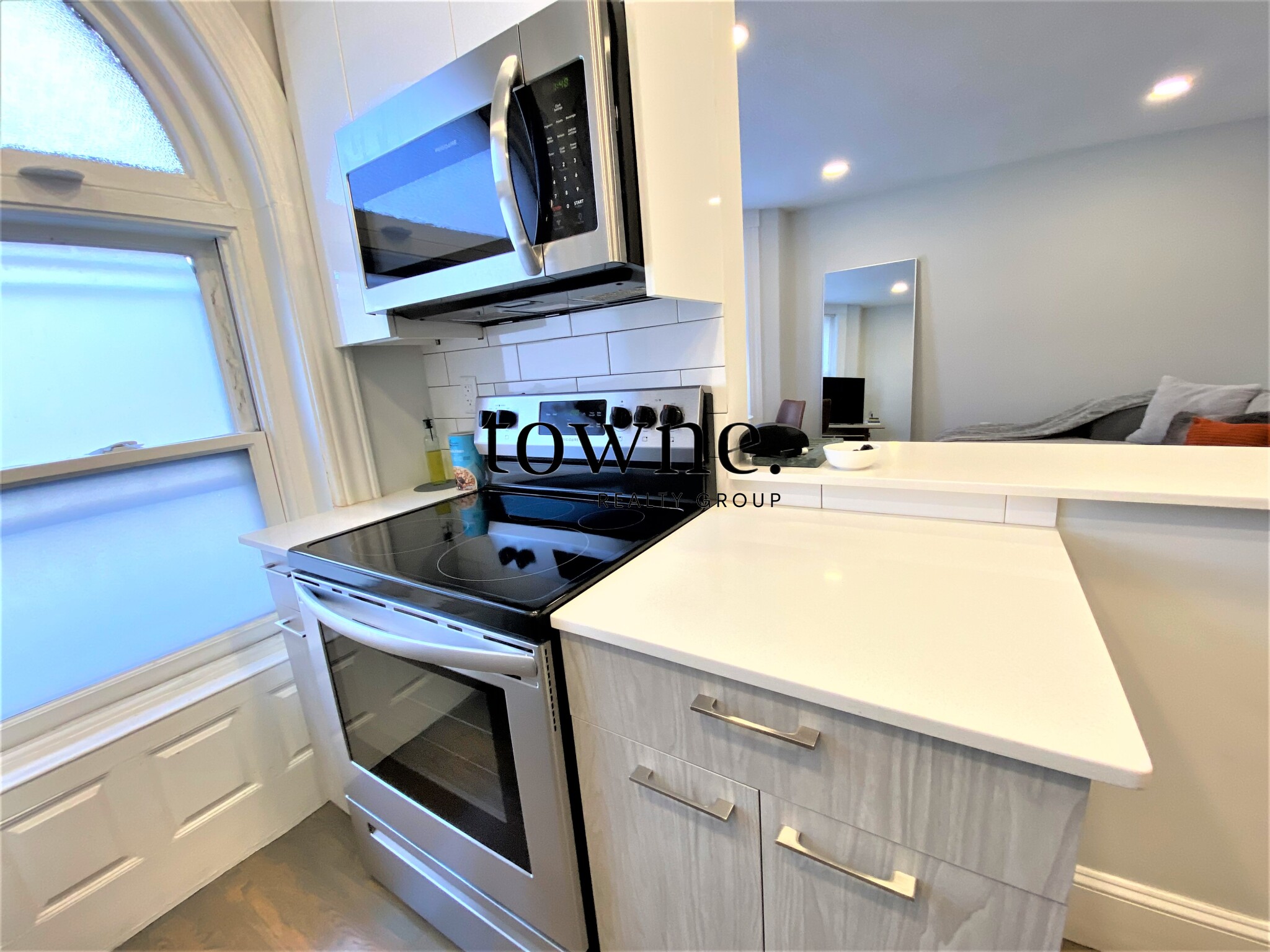 51 Massachusetts Ave, Back Bay