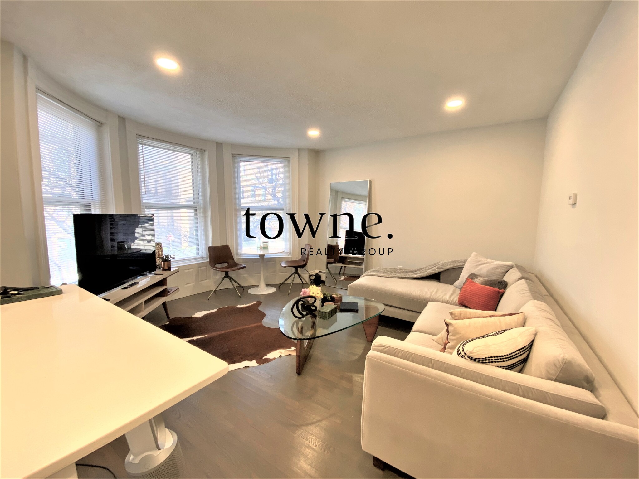 51 Massachusetts Ave, Back Bay