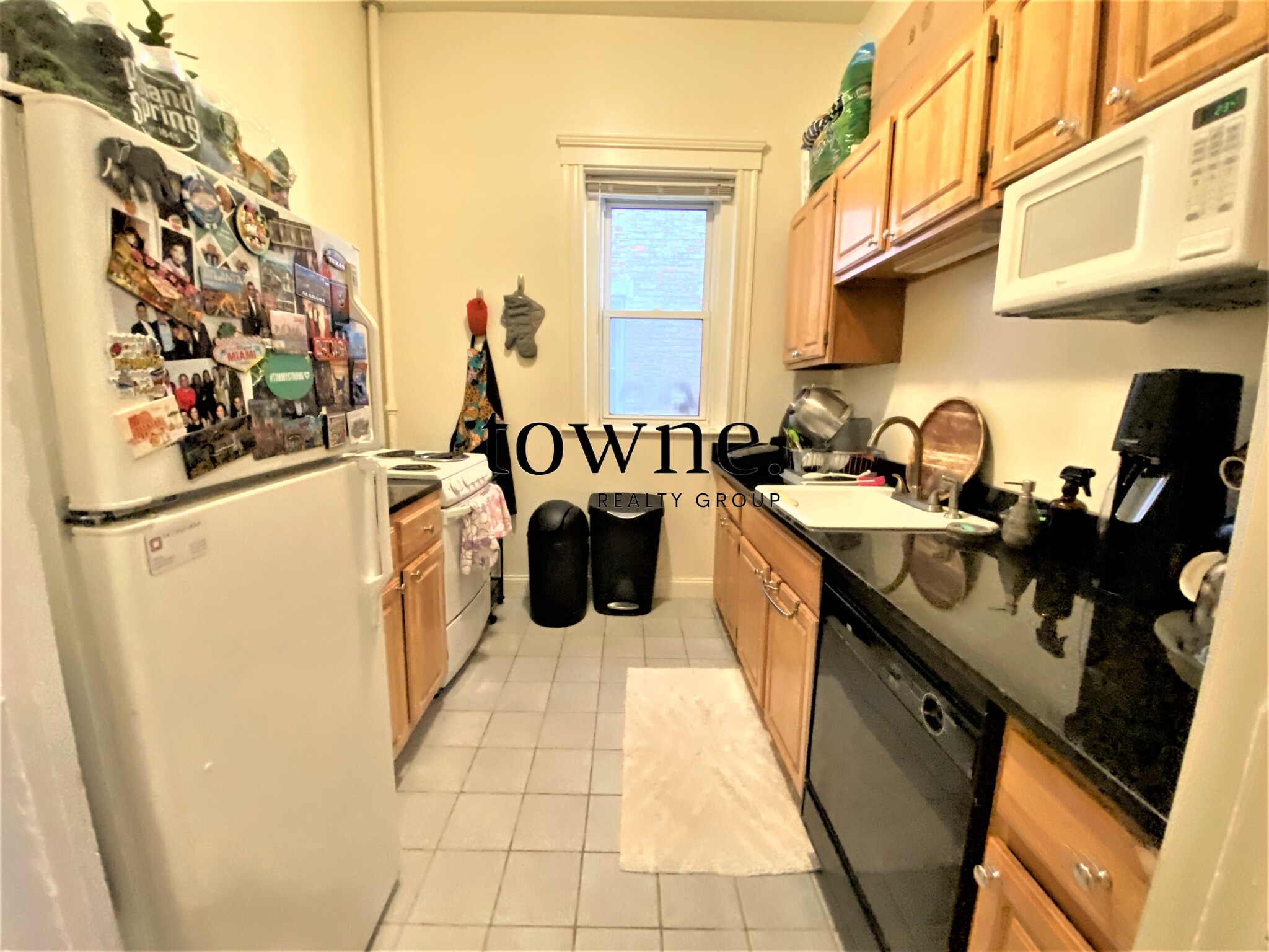 106 Queensberry St, Fenway