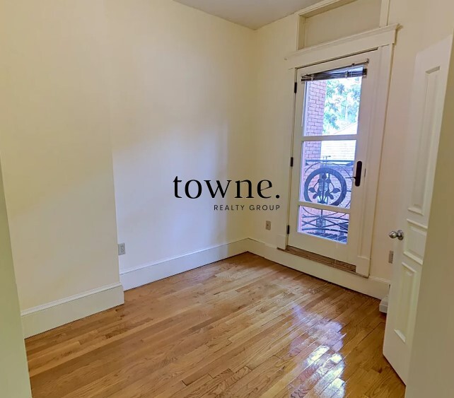 195 Commonwealth Ave, Back Bay