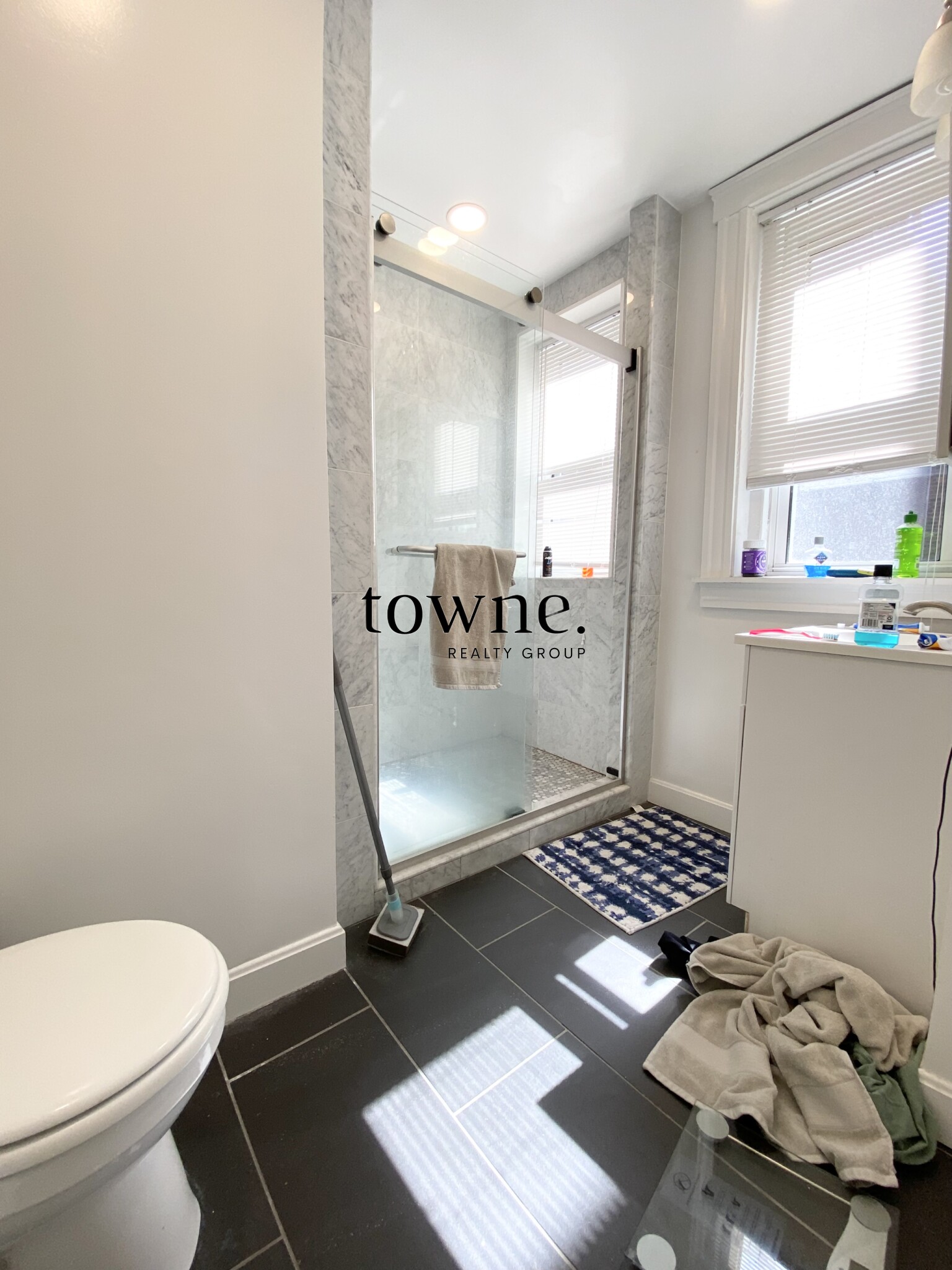 55 Queensberry St, Fenway