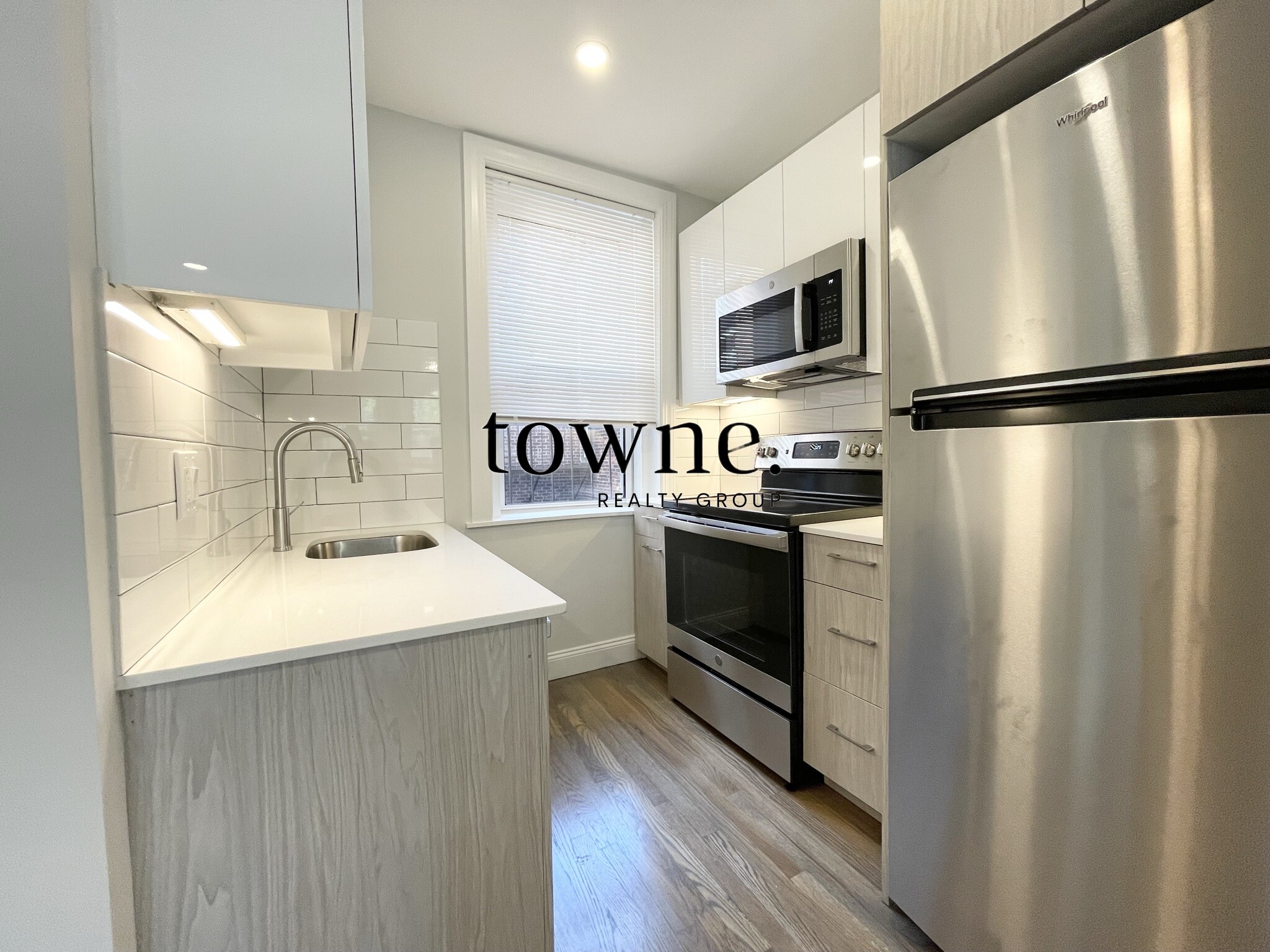 32 Queensberry St, Fenway