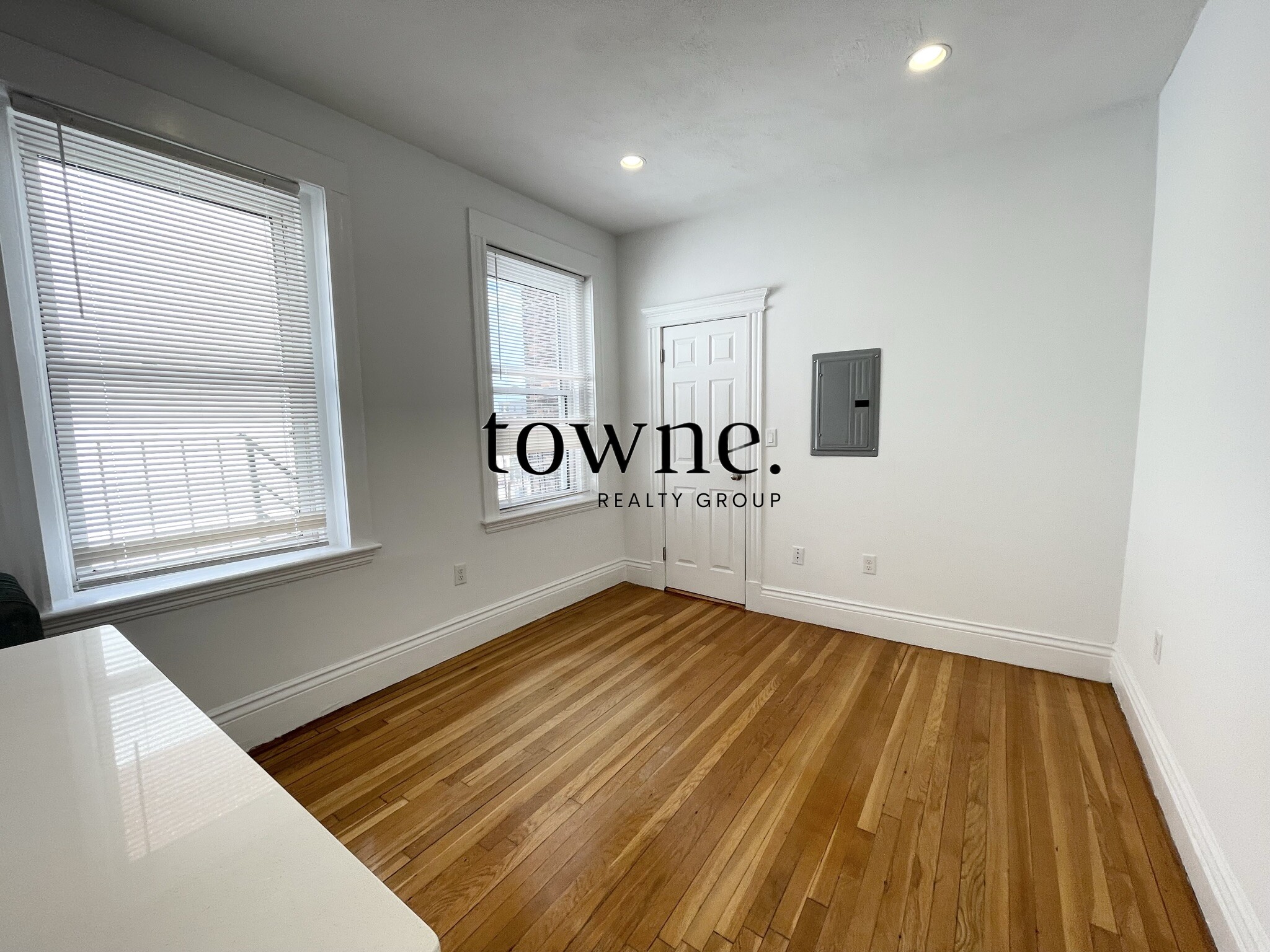 120 Peterborough St, Fenway