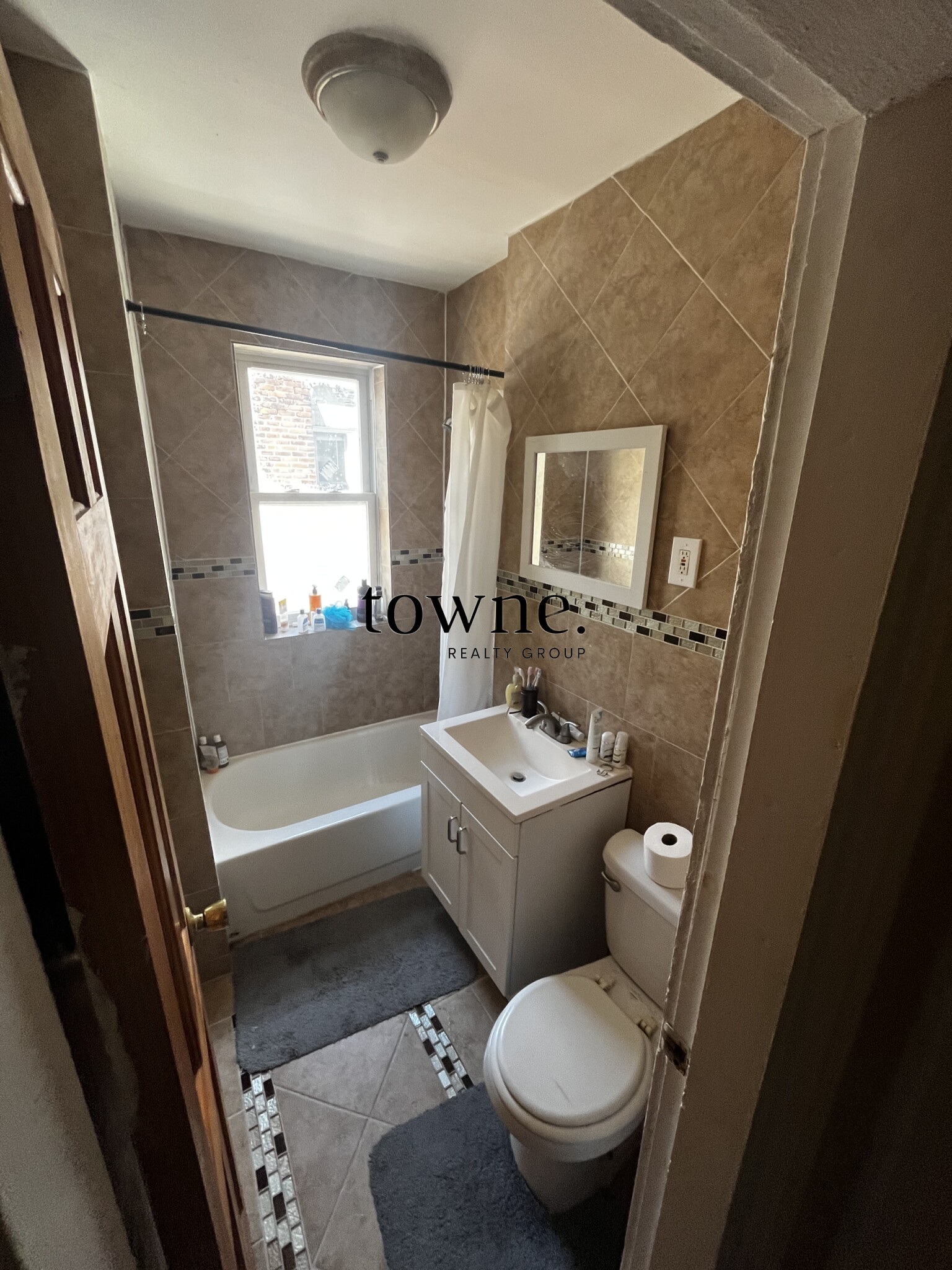 244 Kelton St, Allston