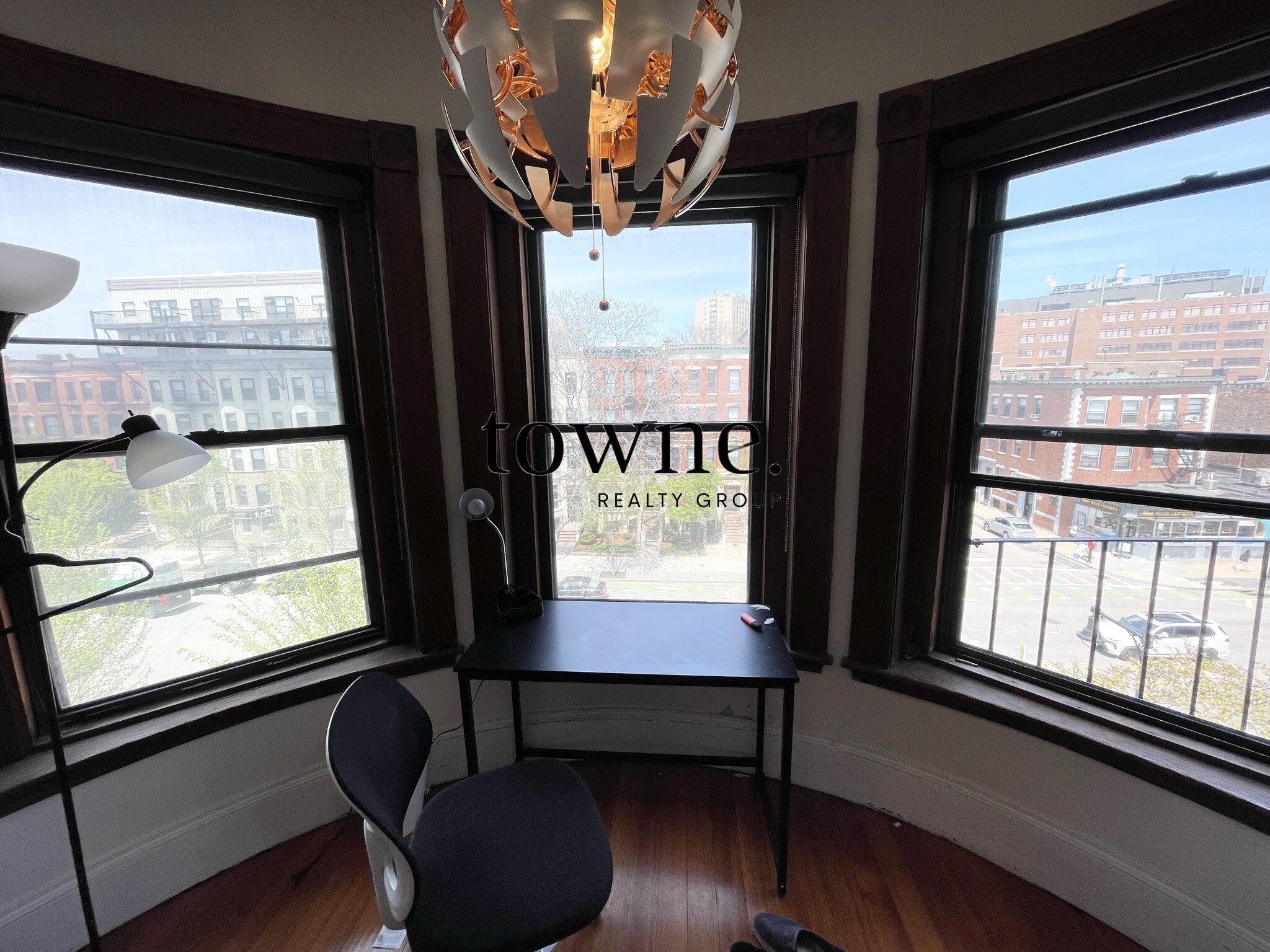 849 Beacon St, Fenway