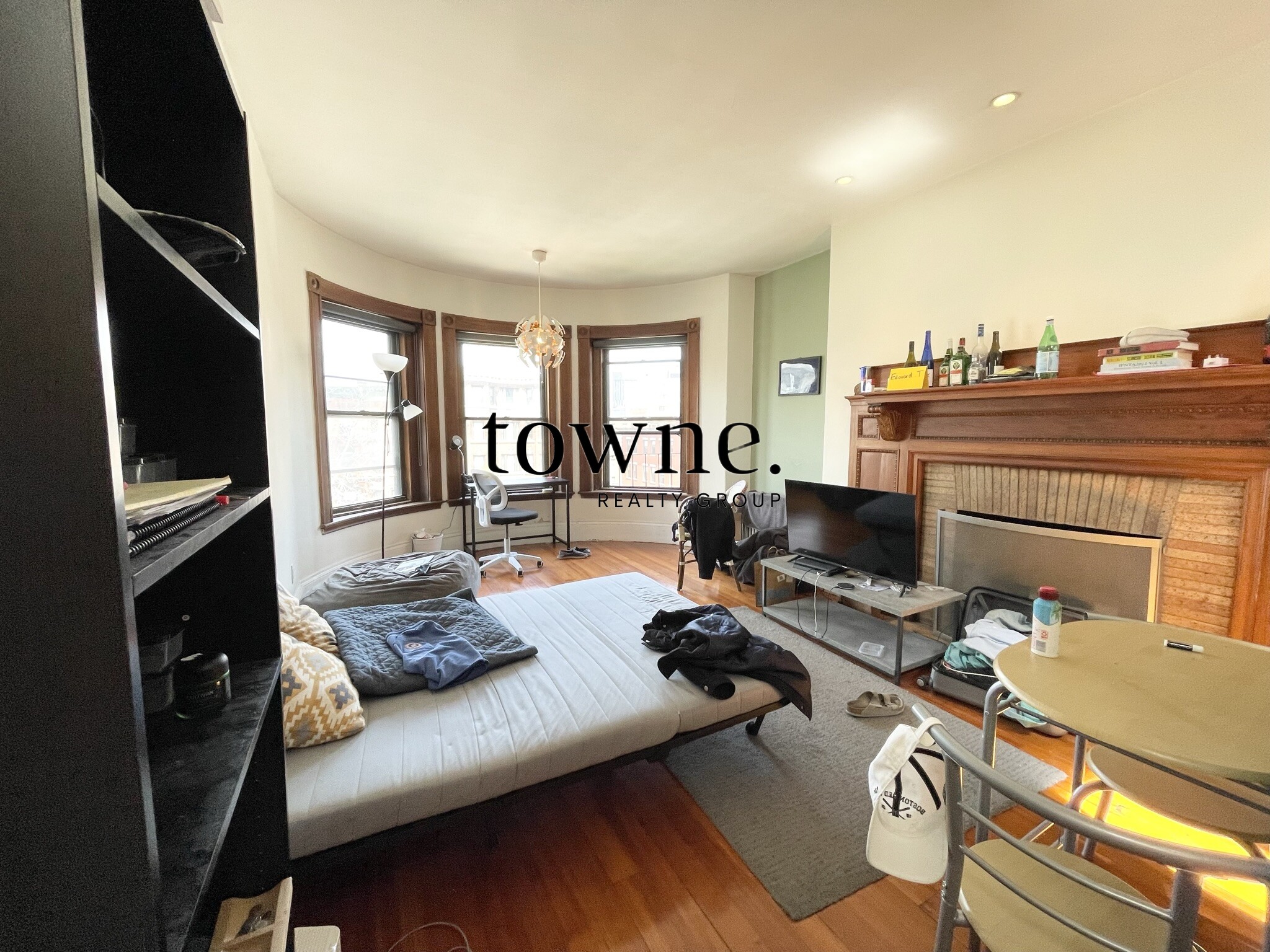 849 Beacon St, Fenway